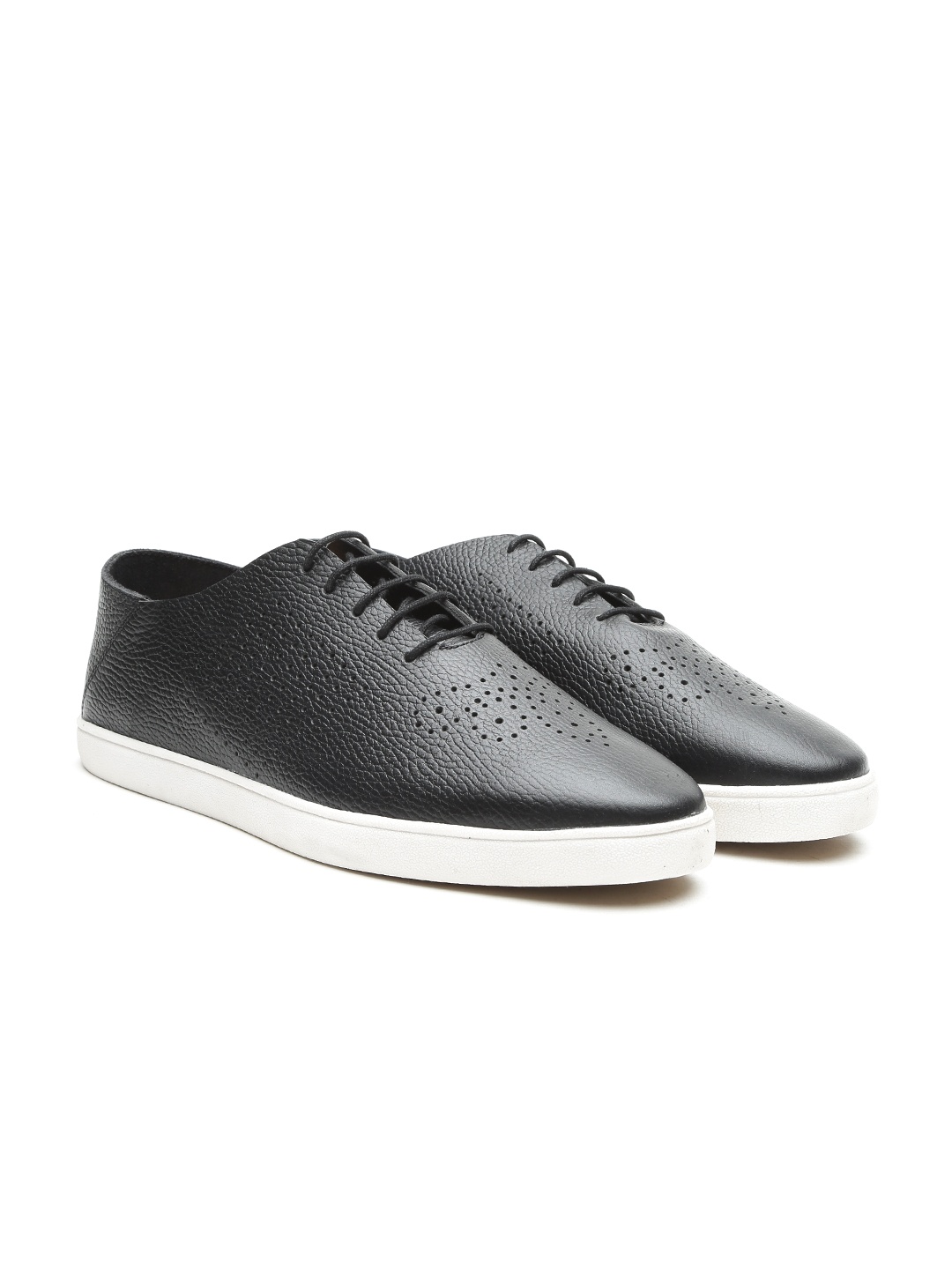 Carlton London Men Black Leather Sneakers