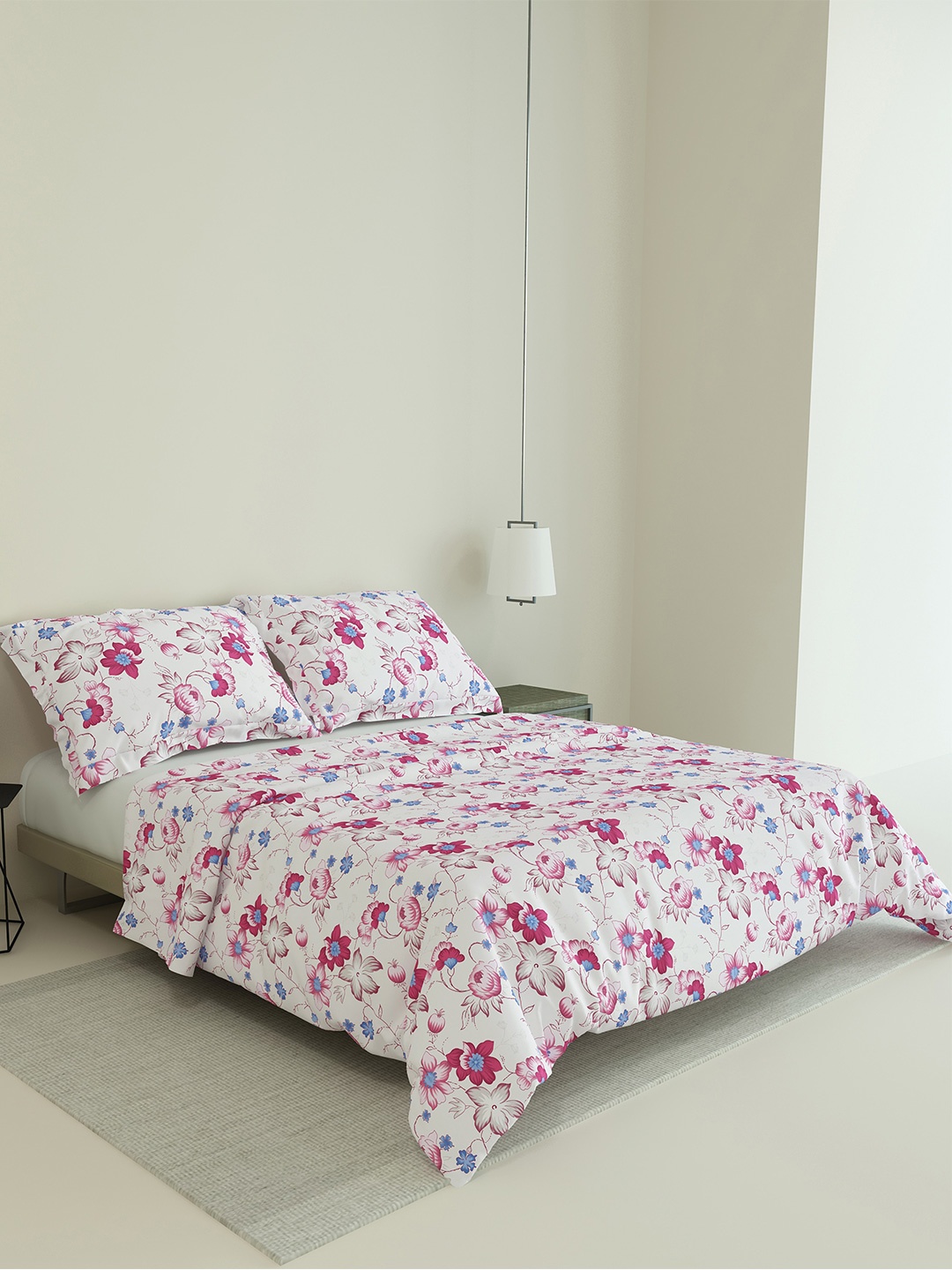 LABHAM Easy Living White & Pink Printed 200 TC Cotton King Bedsheet & 2 Pillow Covers
LABHAM Easy Living White & Pink Printed 200 TC Cotton King Bedsheet & 2 Pillow Covers