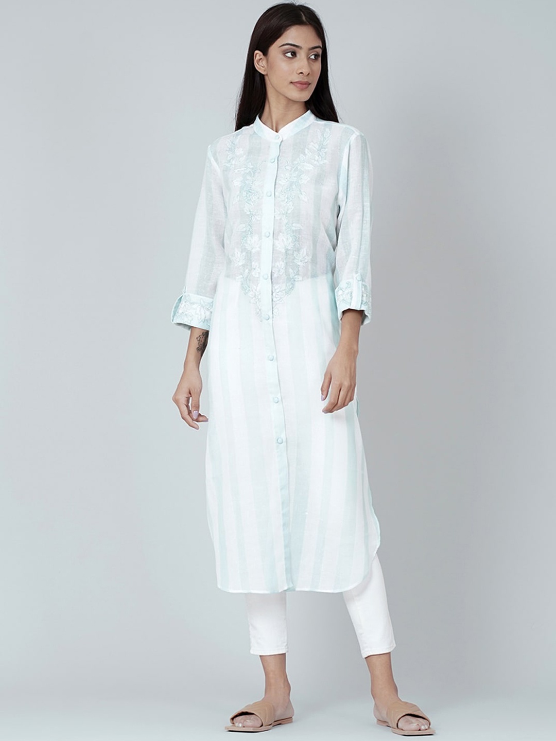 First Resort by Ramola Bachchan Floral Embroidered Roll-Up Sleeves Linen Kurta, Sea green
First Resort by Ramola Bachchan Floral Embroidered Roll-Up Sleeves Linen Kurta, Sea green