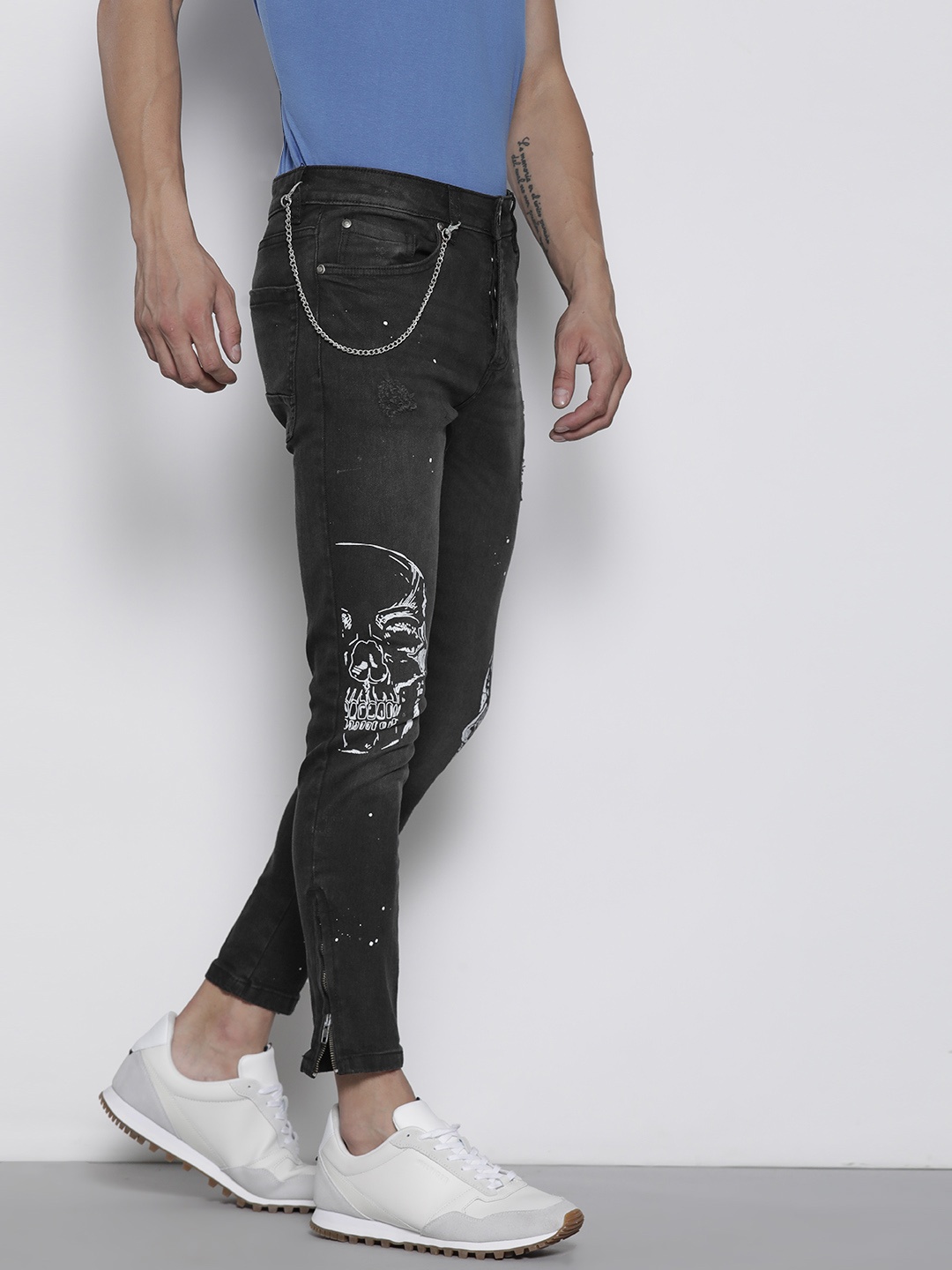 BRAVE SOUL Men Skinny Fit Low Distress Light Fade Printed Stretchable Jeans, Charcoal
BRAVE SOUL Men Skinny Fit Low Distress Light Fade Printed Stretchable Jeans, Charcoal