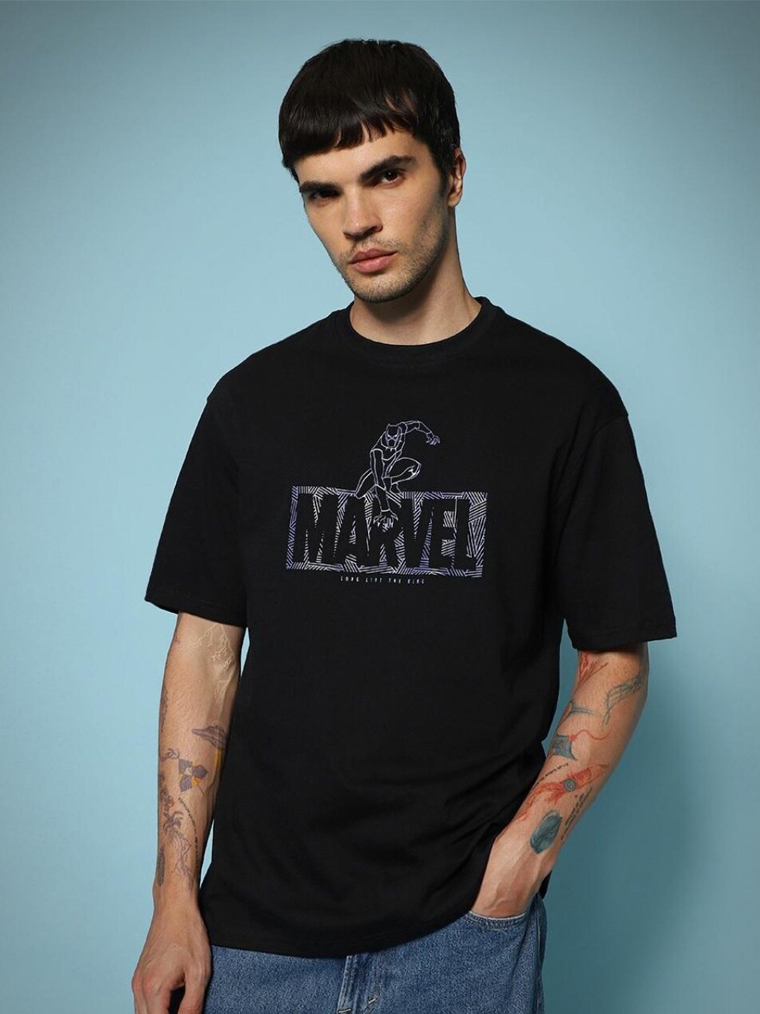 Bewakoof x OFFICIAL MARVEL MERCHANDISE Warrior King Sups Graphic Printed Oversized T-shirt, Black
Bewakoof x OFFICIAL MARVEL MERCHANDISE Warrior King Sups Graphic Printed Oversized T-shirt, Black