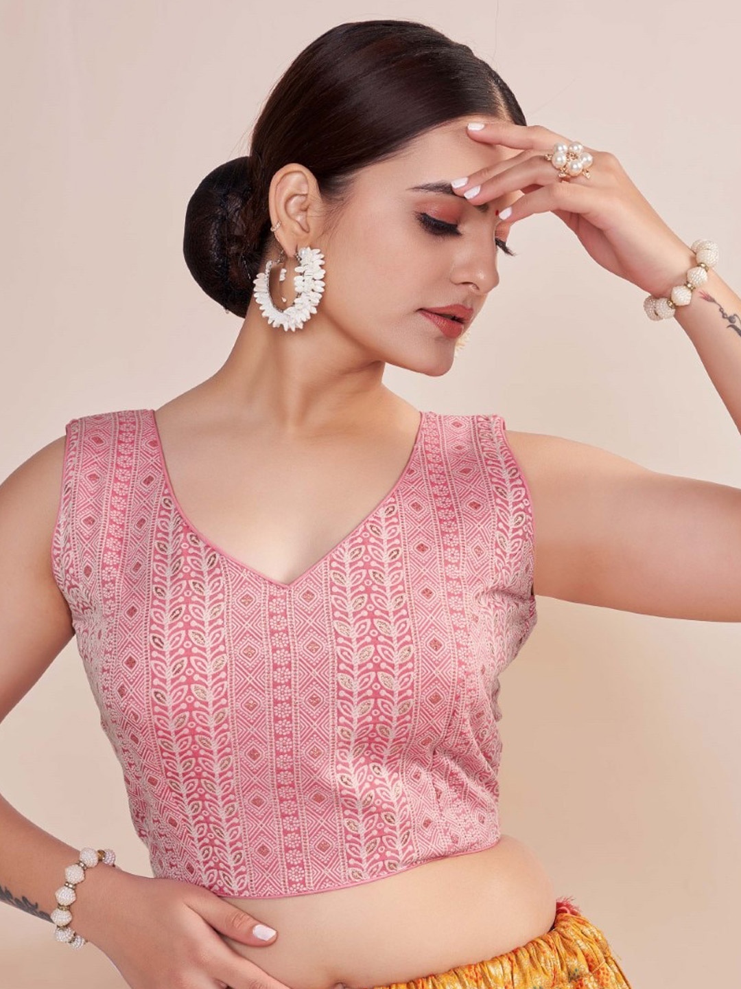 HIMRISE Printed V-Neck Sleeveless Saree Blouse, Pink