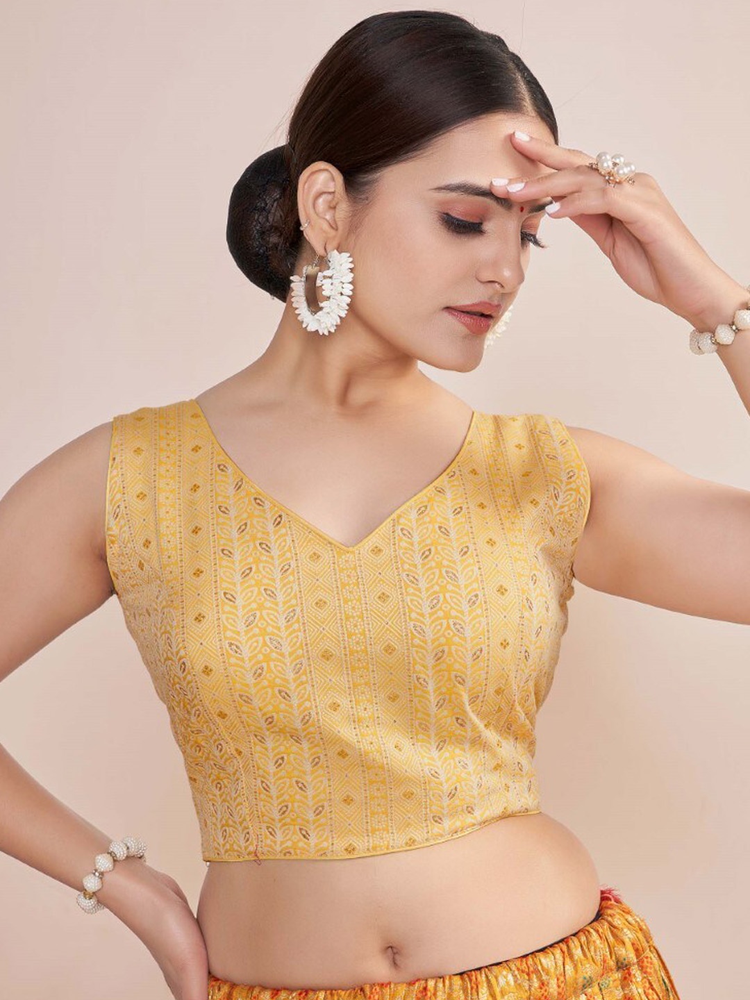 HIMRISE V-Neck Printed Saree Blouse, Yellow