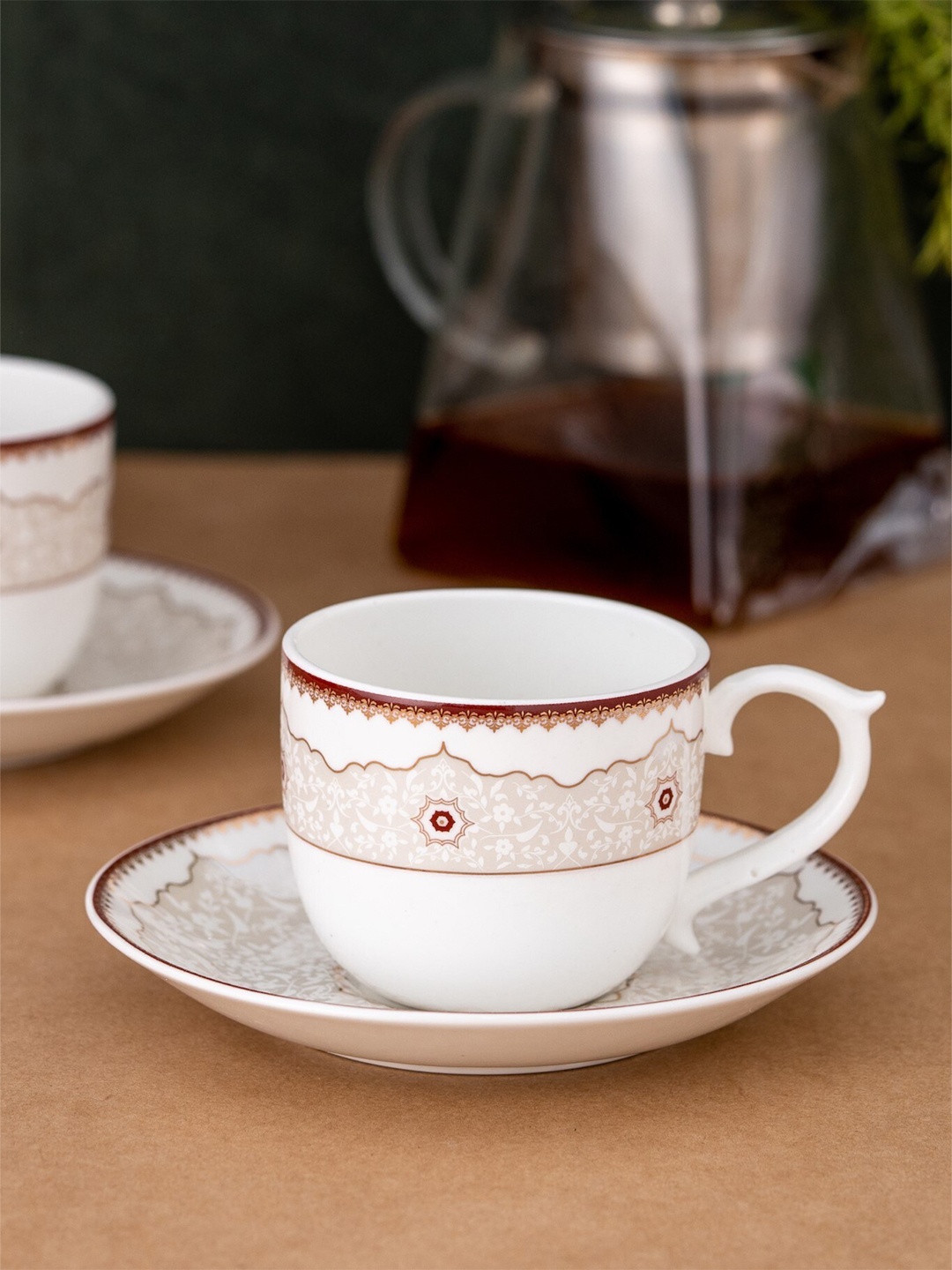 CLAY CRAFT White & Red 12 Pieces Printed Ceramic Glossy Cups and Saucers 180 ml Each
CLAY CRAFT White & Red 12 Pieces Printed Ceramic Glossy Cups and Saucers 180 ml Each