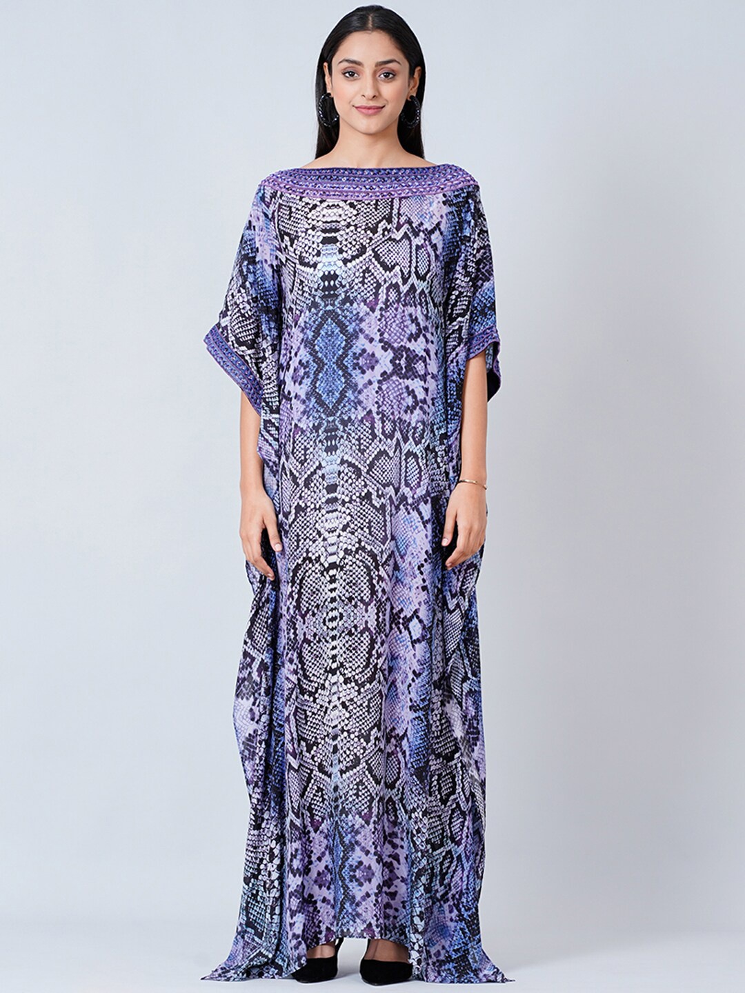 First Resort by Ramola Bachchan Blue Ethnic Motifs Print Slit Sleeve Crepe Kaftan Maxi Dress
First Resort by Ramola Bachchan Blue Ethnic Motifs Print Slit Sleeve Crepe Kaftan Maxi Dress
