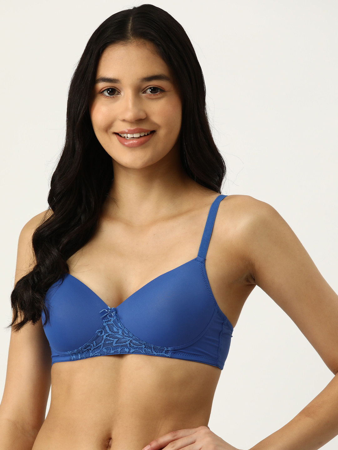 AMOSIO Full Coverage Lightly Padded Seamless T-shirt Bra, Blue
AMOSIO Full Coverage Lightly Padded Seamless T-shirt Bra, Blue