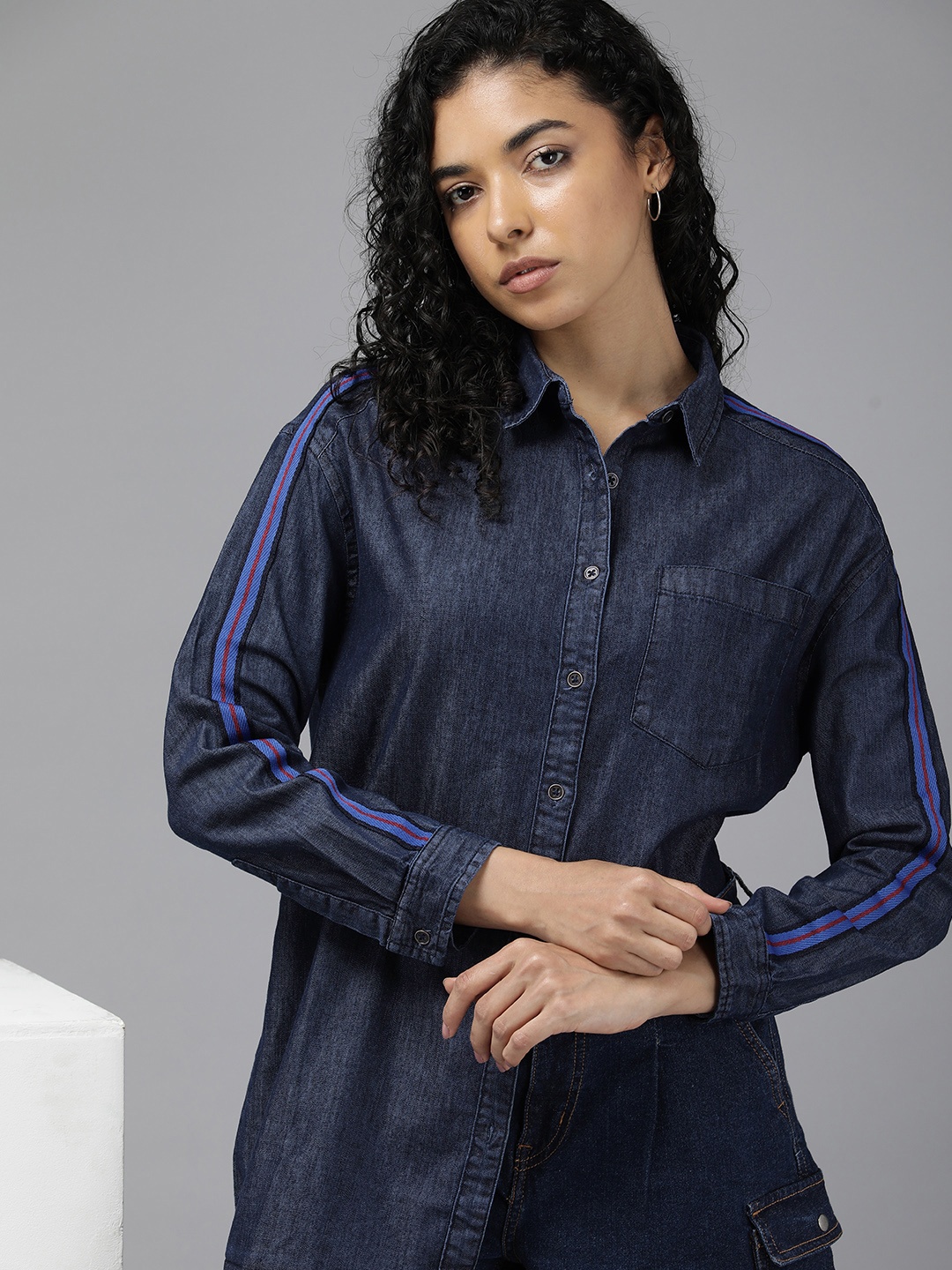 Roadster Solid Cotton Opaque Casual Shirt, Navy blue