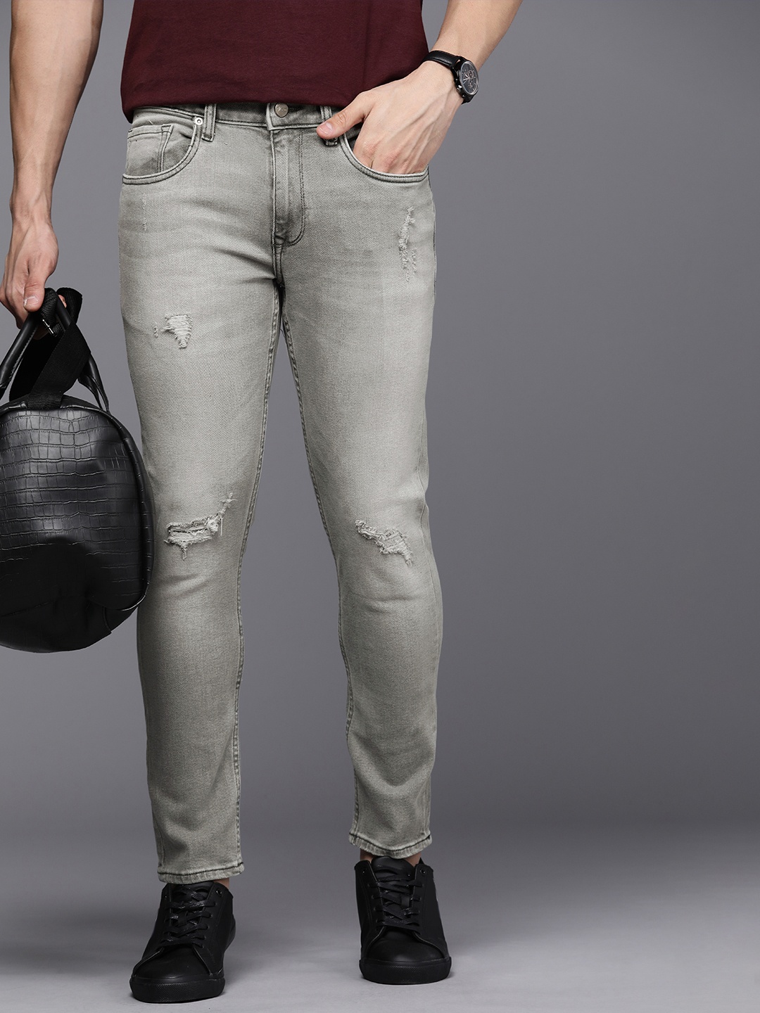 Louis Philippe Jeans Men Smart Skinny Fit Mildly Distressed Light Fade Stretchable Jeans, Grey
Louis Philippe Jeans Men Smart Skinny Fit Mildly Distressed Light Fade Stretchable Jeans, Grey