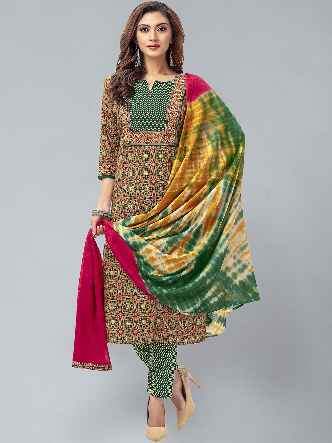 Jevi Prints Ethnic Motif Printed Notched Neck Pure Cotton Kurta With Trouser & Dupatta, Green
Jevi Prints Ethnic Motif Printed Notched Neck Pure Cotton Kurta With Trouser & Dupatta, Green
