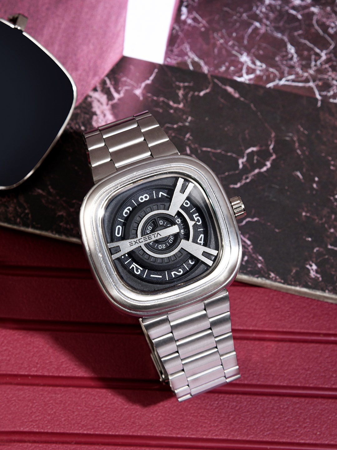 STUDIO ETHENO Men Stainless Steel Bracelet Style Straps Analogue Watch EXC-05-SS-SS-S, Black
STUDIO ETHENO Men Stainless Steel Bracelet Style Straps Analogue Watch EXC-05-SS-SS-S, Black