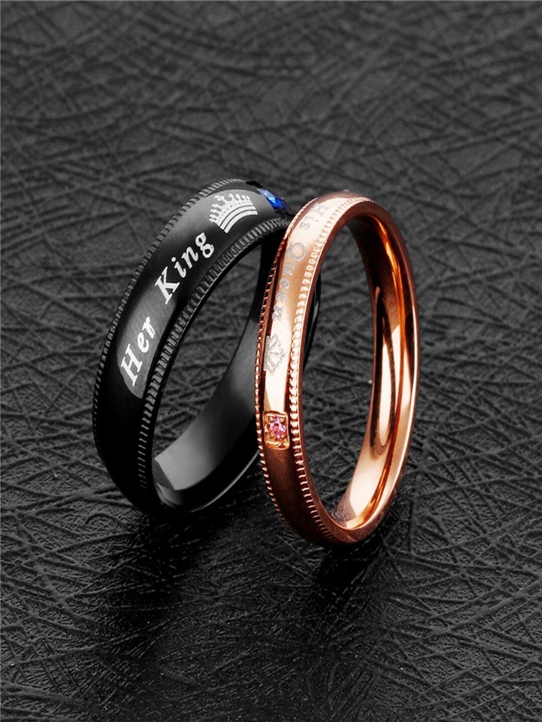 UNIVERSITY TRENDZ 2Pcs Copper-Plated His Queen Her King Engraved Love Couple Ring Set, Black
UNIVERSITY TRENDZ 2Pcs Copper-Plated His Queen Her King Engraved Love Couple Ring Set, Black