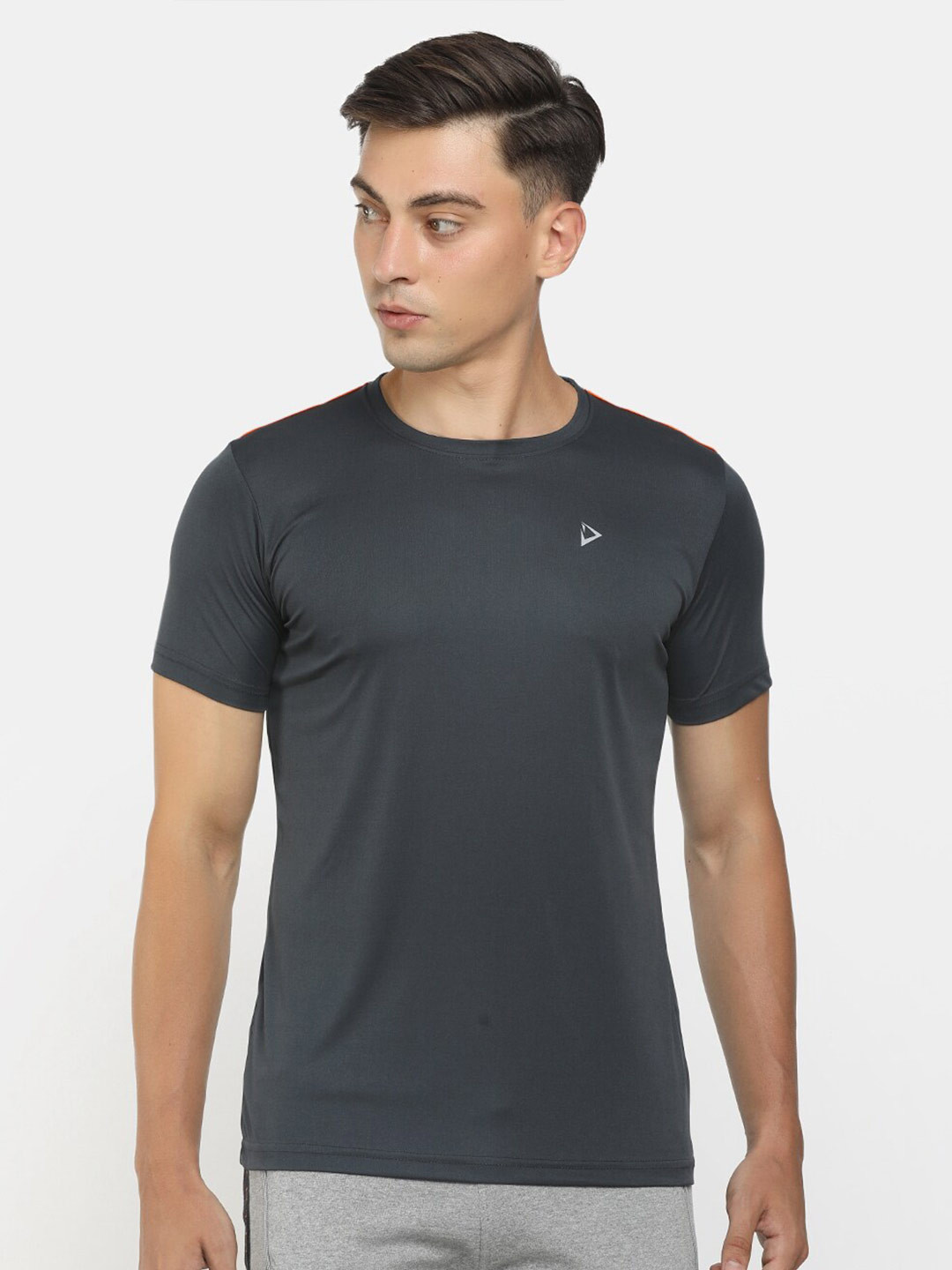V-Mart Round Neck Short Sleeves T-shirt, Grey 
V-Mart Round Neck Short Sleeves T-shirt, Grey