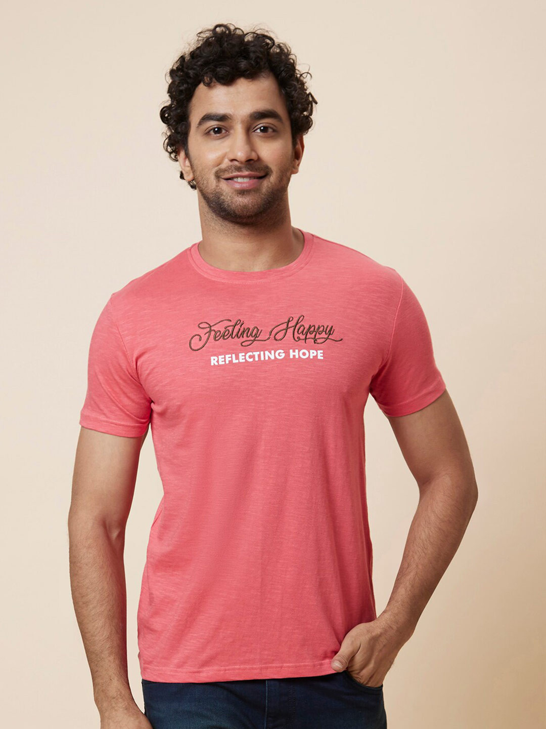 Globus Pink Typography Printed Pure Cotton Casual T-Shirt 
Globus Pink Typography Printed Pure Cotton Casual T-Shirt
