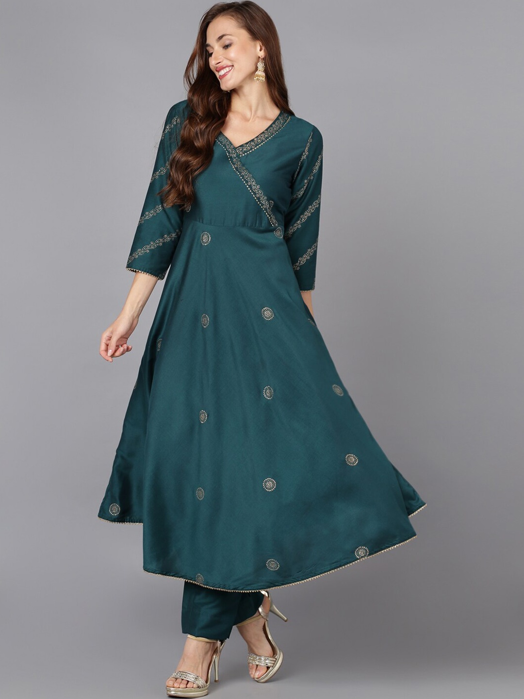 AHIKA Ethnic Motifs Printed Gotta Patti Angrakha Kurta with Trousers & Dupatta, Green
AHIKA Ethnic Motifs Printed Gotta Patti Angrakha Kurta with Trousers & Dupatta, Green