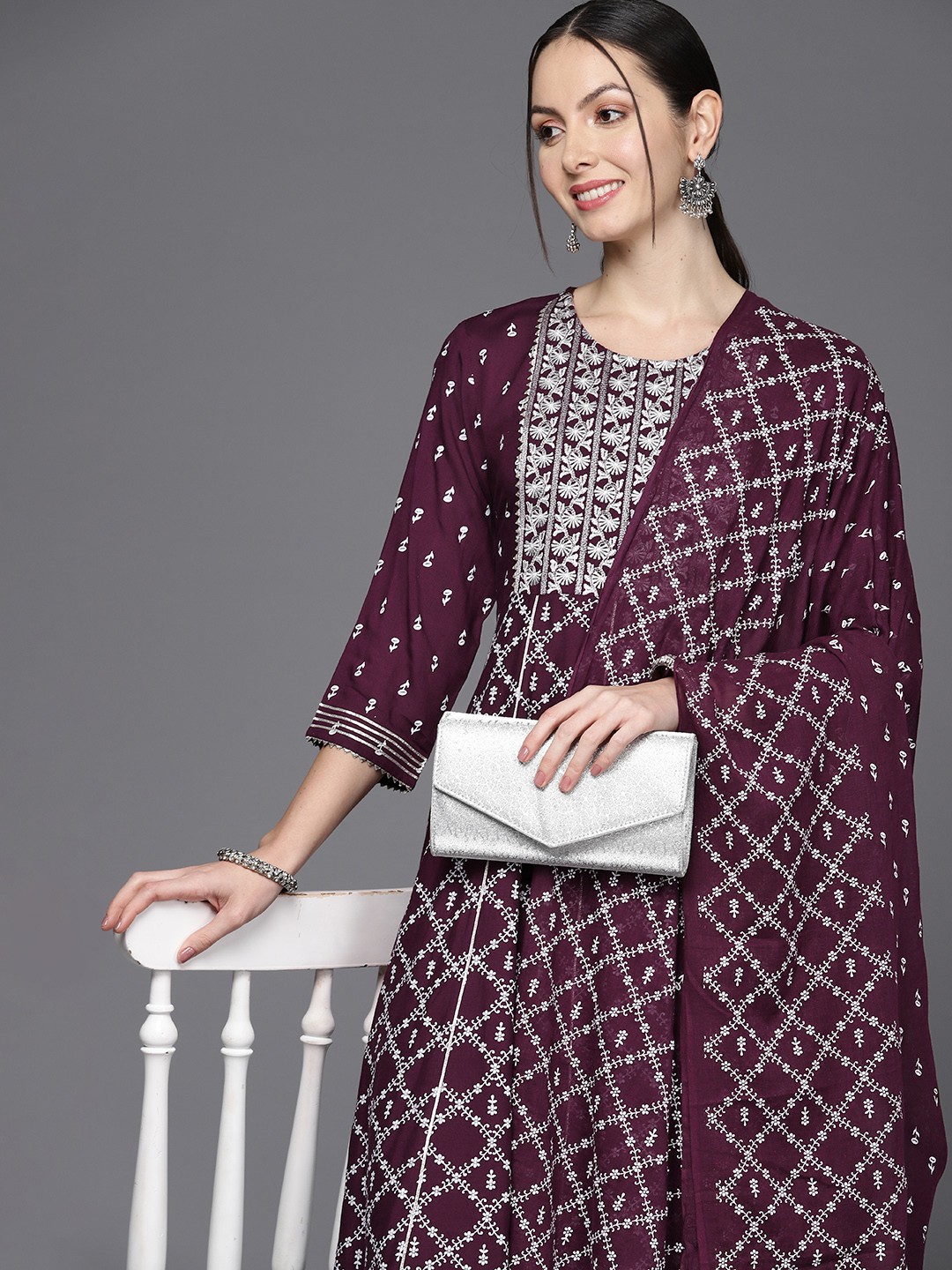 Indo Era Floral Embroidered Regular Gotta Patti Kurta With Trousers & Dupatta, Burgundy
Indo Era Floral Embroidered Regular Gotta Patti Kurta With Trousers & Dupatta, Burgundy
