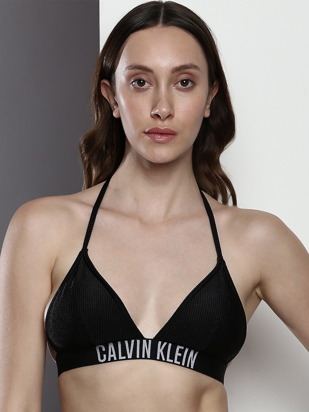 Calvin Klein Underwear Lightly Padded Half Coverage All Day Comfort Tie-Up Everyday Bra, Black
Calvin Klein Underwear Lightly Padded Half Coverage All Day Comfort Tie-Up Everyday Bra, Black