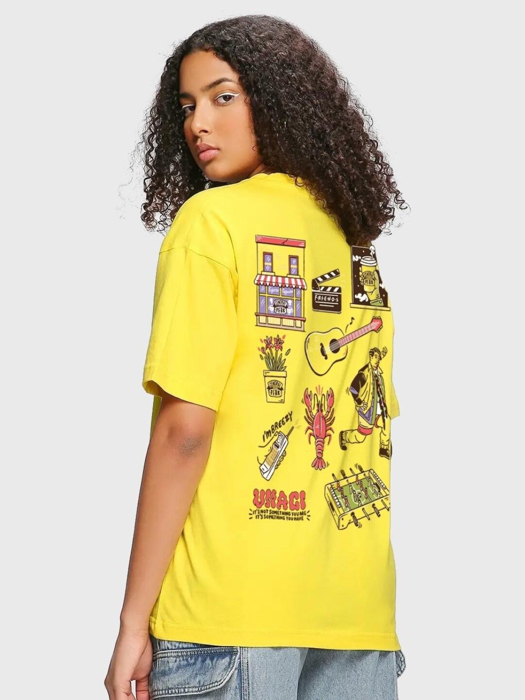 Bewakoof X Official Friends Merchandise Women Graphic Printed Oversized T-shirt, Yellow
Bewakoof X Official Friends Merchandise Women Graphic Printed Oversized T-shirt, Yellow