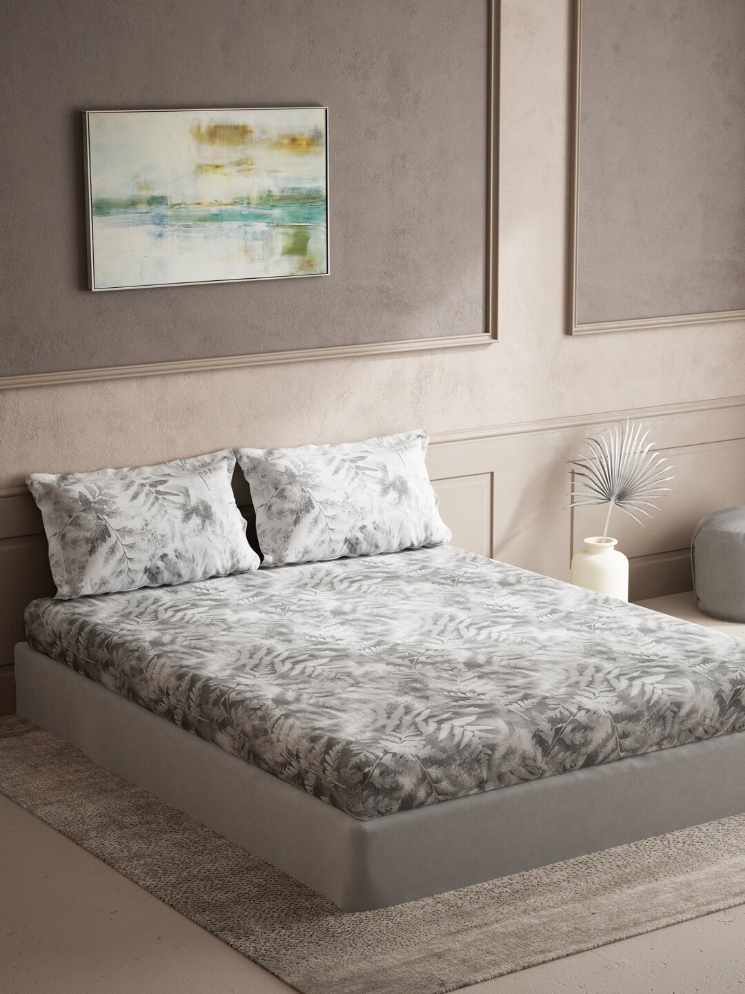 DDecor Live Beautiful Grey & White Floral 140 TC Cotton King Bedsheet With 2 Pillow Covers
DDecor Live Beautiful Grey & White Floral 140 TC Cotton King Bedsheet With 2 Pillow Covers