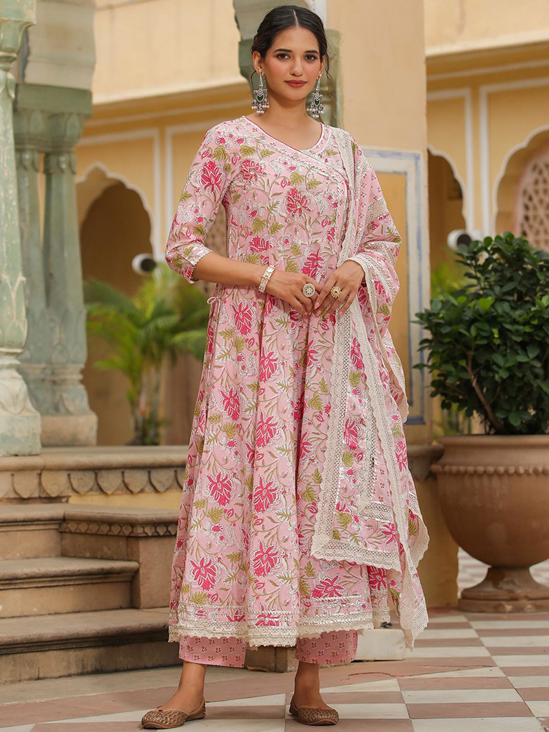 SCAKHI Floral Printed Angrakha Gotta Patti Pure Cotton Kurta with Trousers & With Dupatta, Pink
SCAKHI Floral Printed Angrakha Gotta Patti Pure Cotton Kurta with Trousers & With Dupatta, Pink