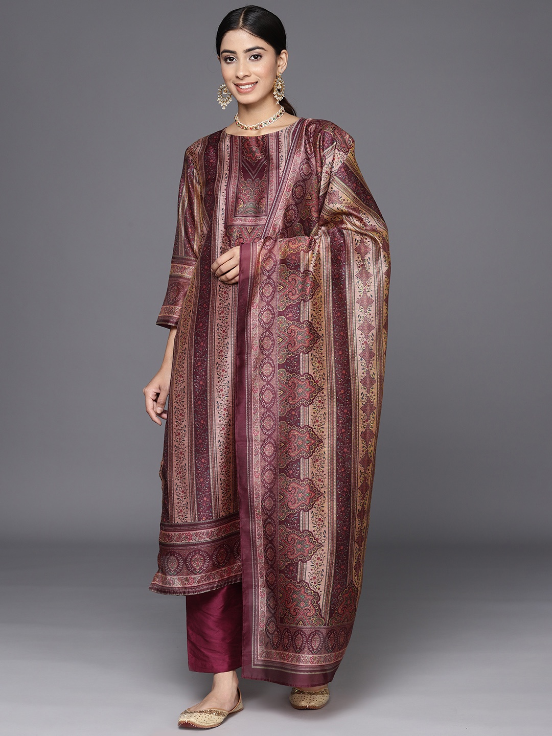 Varanga Ethnic Motifs Printed Chanderi Silk Kurta With Trousers & Dupatta, Burgundy
Varanga Ethnic Motifs Printed Chanderi Silk Kurta With Trousers & Dupatta, Burgundy