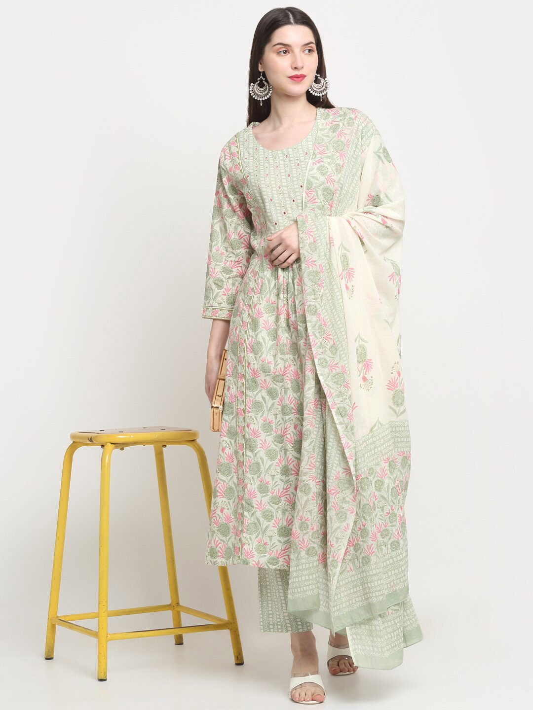 KALINI Floral Printed Sequined A-Line Pure Cotton Kurta with Trousers & Dupatta, Green
KALINI Floral Printed Sequined A-Line Pure Cotton Kurta with Trousers & Dupatta, Green