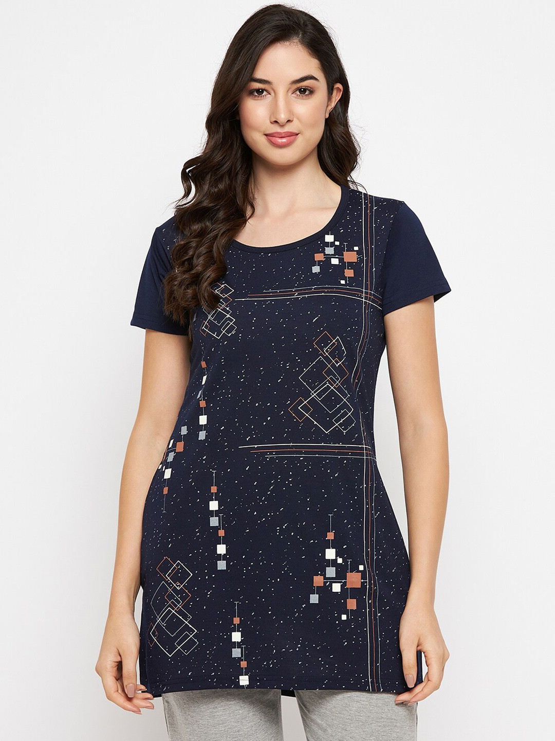 VERO AMORE Printed Longline Lounge T-Shirts, Navy blue
VERO AMORE Printed Longline Lounge T-Shirts, Navy blue