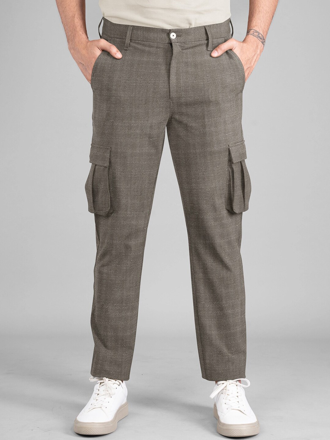 The Pant Project Men Mid-RiseTextured Tailored Slim Fit Wrinkle Free Cargos Trousers, Brown
The Pant Project Men Mid-RiseTextured Tailored Slim Fit Wrinkle Free Cargos Trousers, Brown