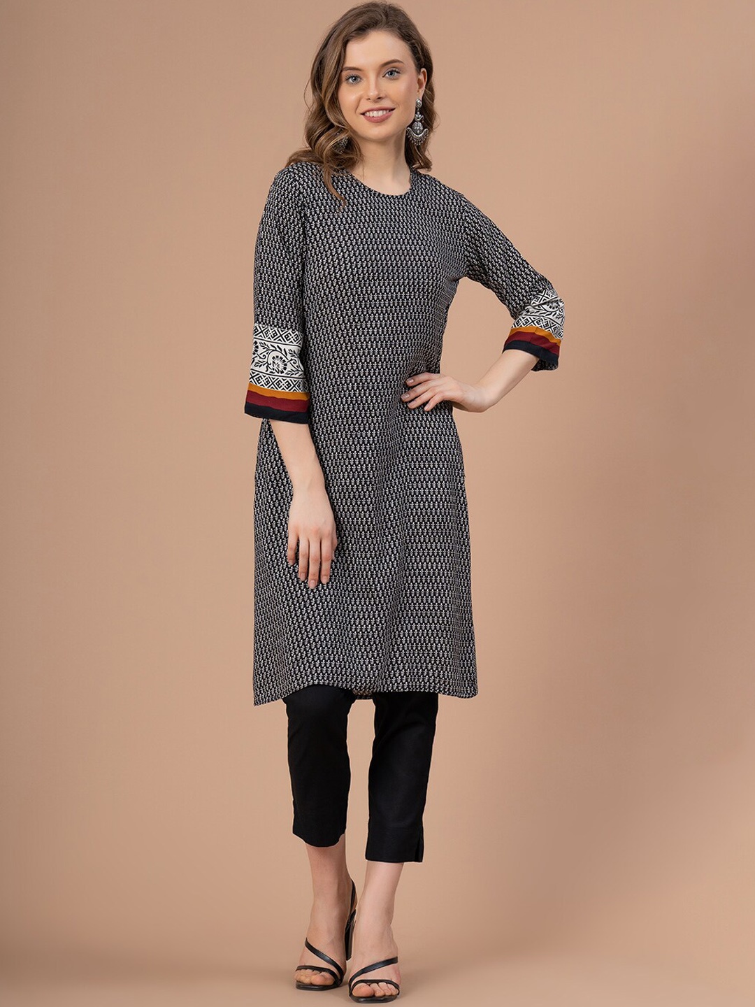 Mode by Red Tape Floral Printed Cotton Kurta, Black