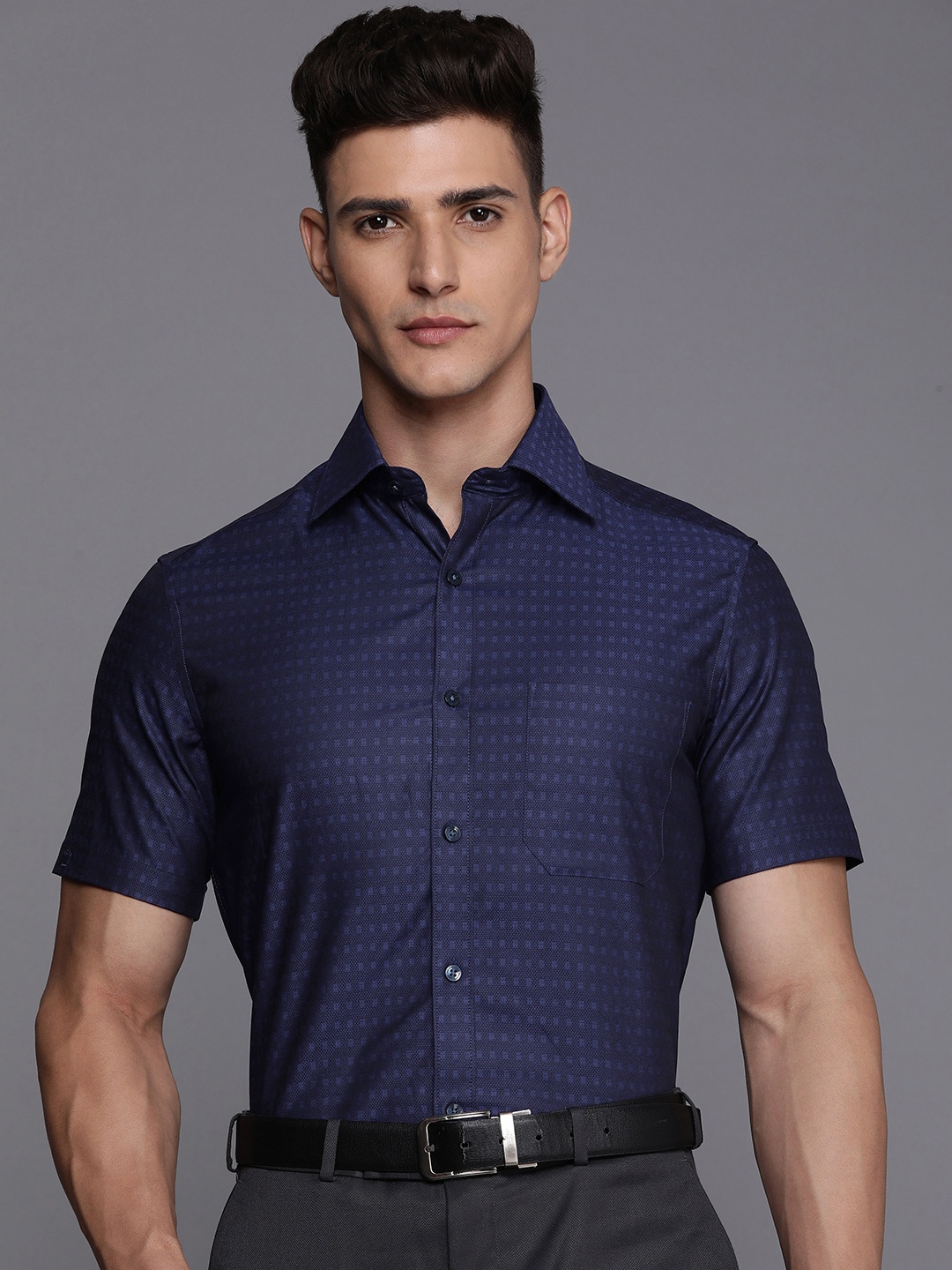 Louis Philippe Men Pure Cotton Classic Fit Geometric Patterned Formal Shirt, Navy blue
Louis Philippe Men Pure Cotton Classic Fit Geometric Patterned Formal Shirt, Navy blue