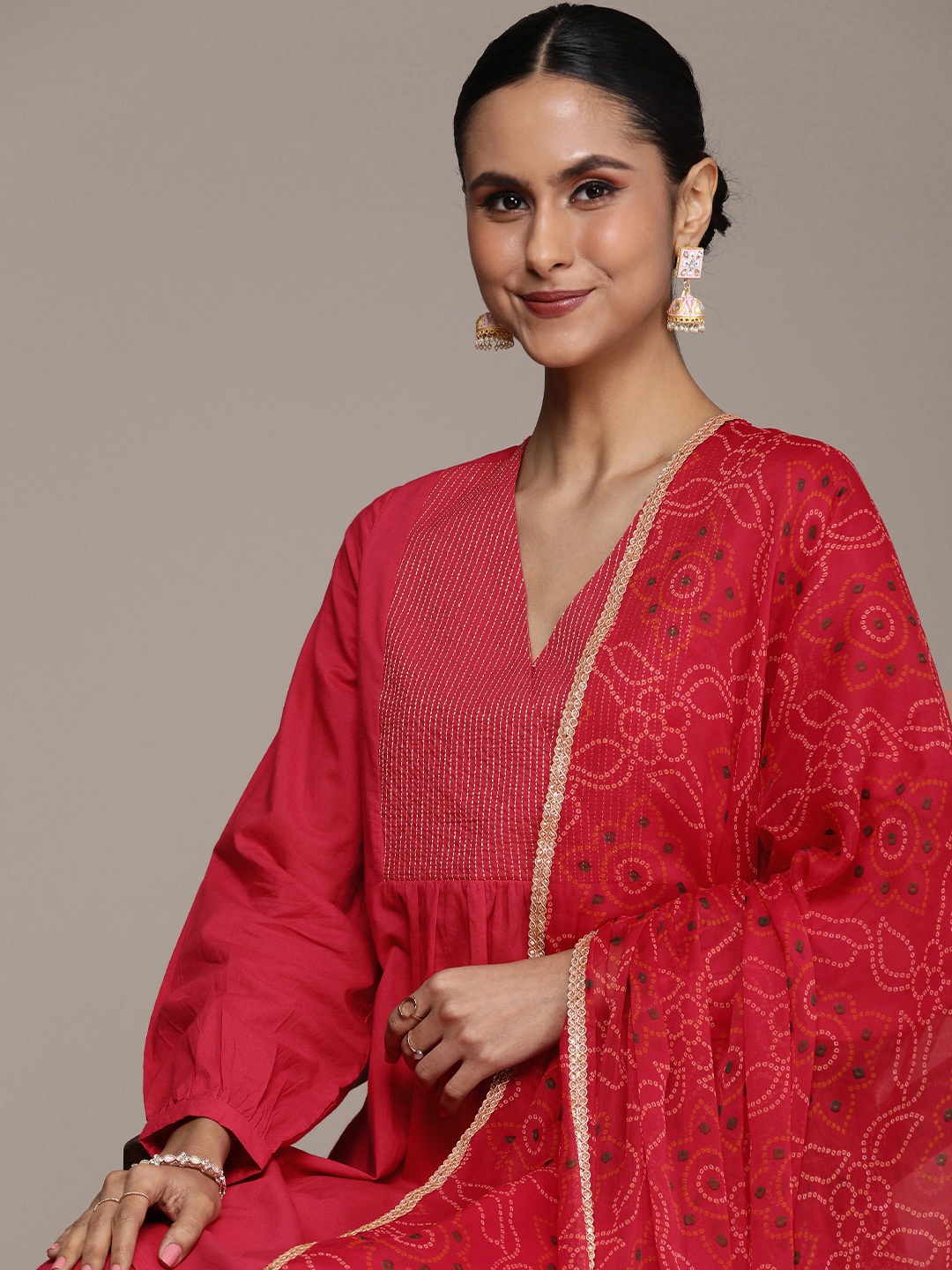 House of Pataudi Women Yoke Design Pure Cotton Jashn Kurta With Palazzos & Dupatta, Pink
House of Pataudi Women Yoke Design Pure Cotton Jashn Kurta With Palazzos & Dupatta, Pink