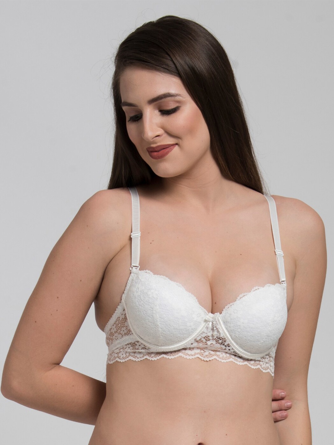 MAKCLAN Underwired Lightly Padded Medium Coverage All Day Comfort Dry-Fit Plunge Bra, White
MAKCLAN Underwired Lightly Padded Medium Coverage All Day Comfort Dry-Fit Plunge Bra, White