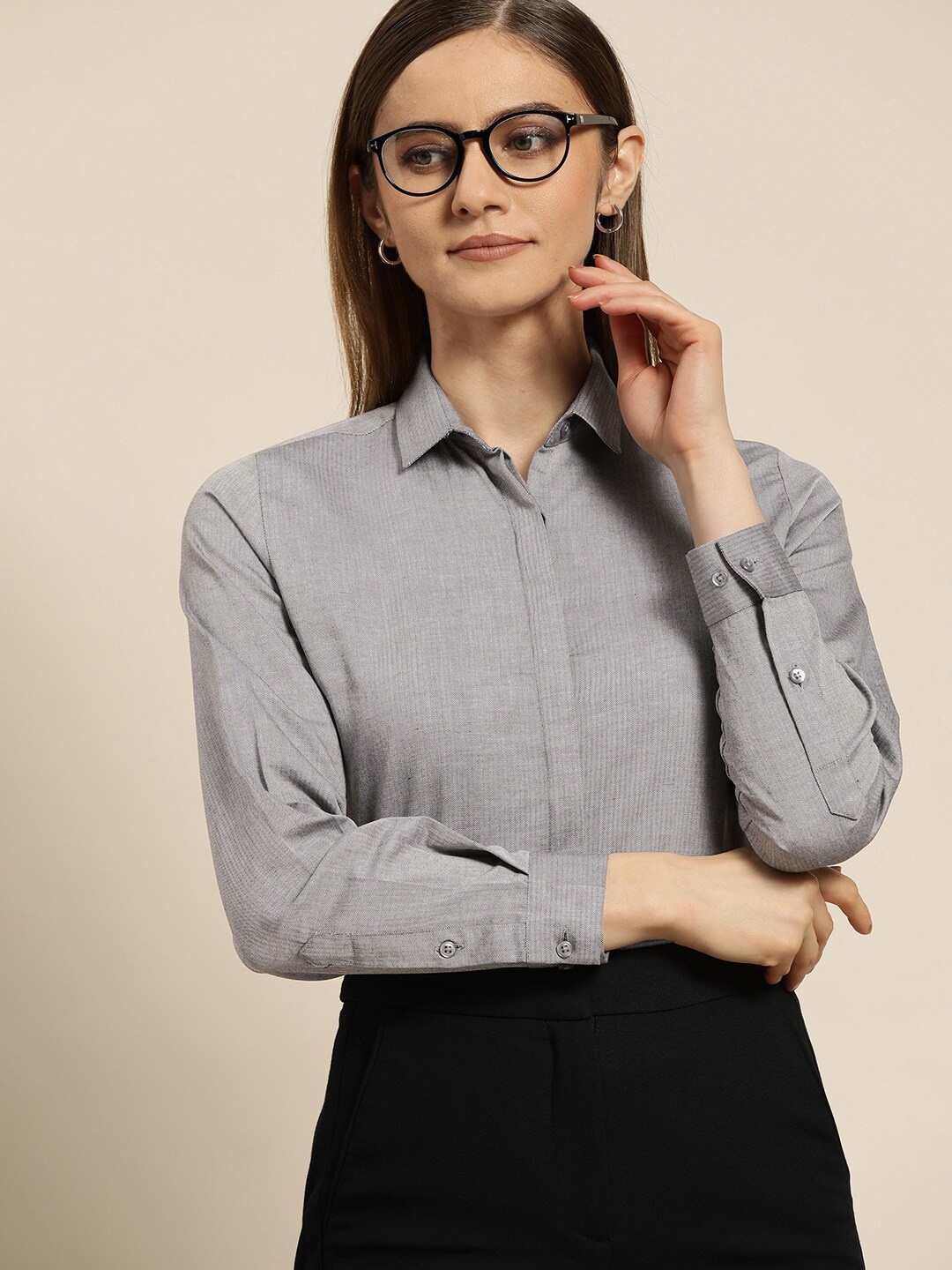 Hancock Premium Self Design Spread Collar Twill Pure Cotton Slim Fit Formal Shirt, Grey
Hancock Premium Self Design Spread Collar Twill Pure Cotton Slim Fit Formal Shirt, Grey
