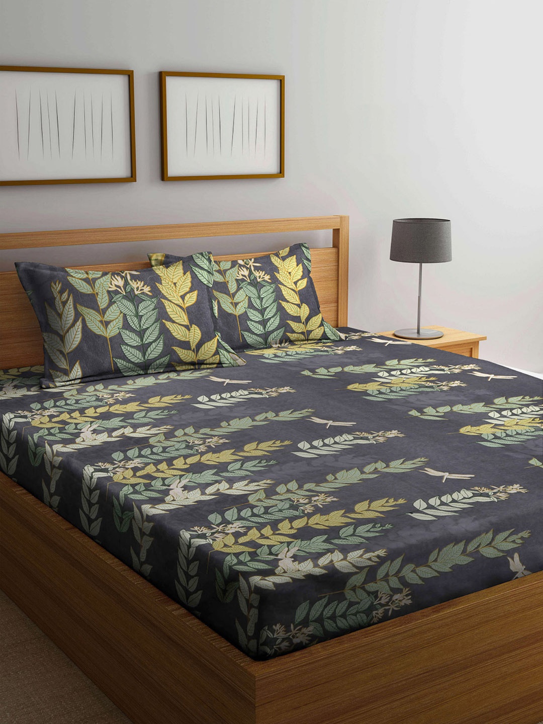 Arrabi Grey & Green Floral 300 TC Super King Size Fitted Bedsheet With 2 Pillow Covers
Arrabi Grey & Green Floral 300 TC Super King Size Fitted Bedsheet With 2 Pillow Covers