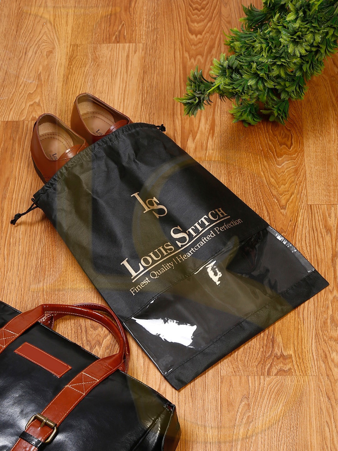 LOUIS STITCH Men 24Pcs Logo Printed Non-Woven See Through & Eco-Friendly Shoe Bags, Black
LOUIS STITCH Men 24Pcs Logo Printed Non-Woven See Through & Eco-Friendly Shoe Bags, Black