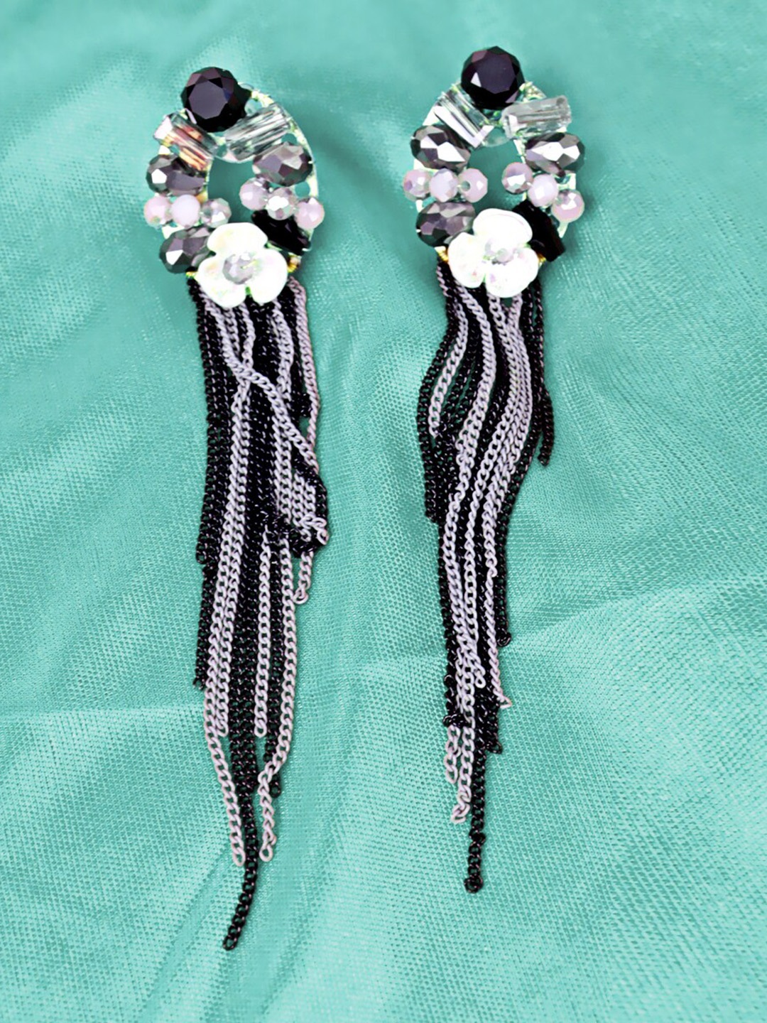 VAGHBHATT Classic Drop Earrings, Black