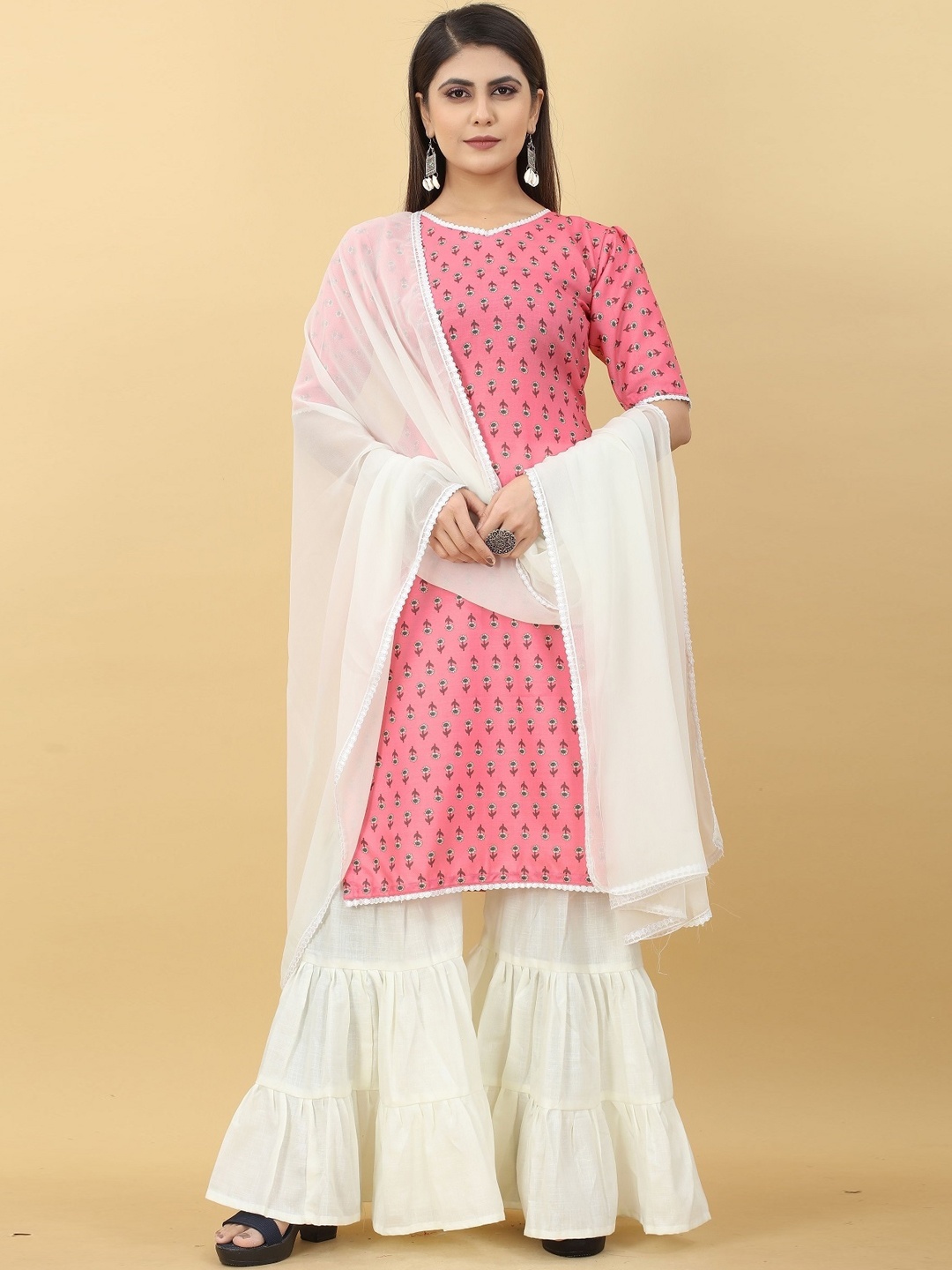 YOYO Fashion Floral Printed Regular Pure Cotton Kurta with Sharara & With Dupatta, Pink
YOYO Fashion Floral Printed Regular Pure Cotton Kurta with Sharara & With Dupatta, Pink