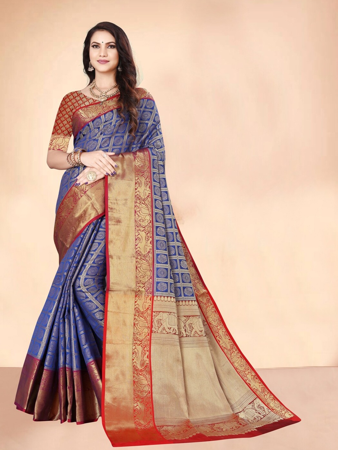 AVANTIKA FASHION Ethnic Motifs Woven Design Zari Pure Silk Kanjeevaram Saree, Turquoise blue
AVANTIKA FASHION Ethnic Motifs Woven Design Zari Pure Silk Kanjeevaram Saree, Turquoise blue