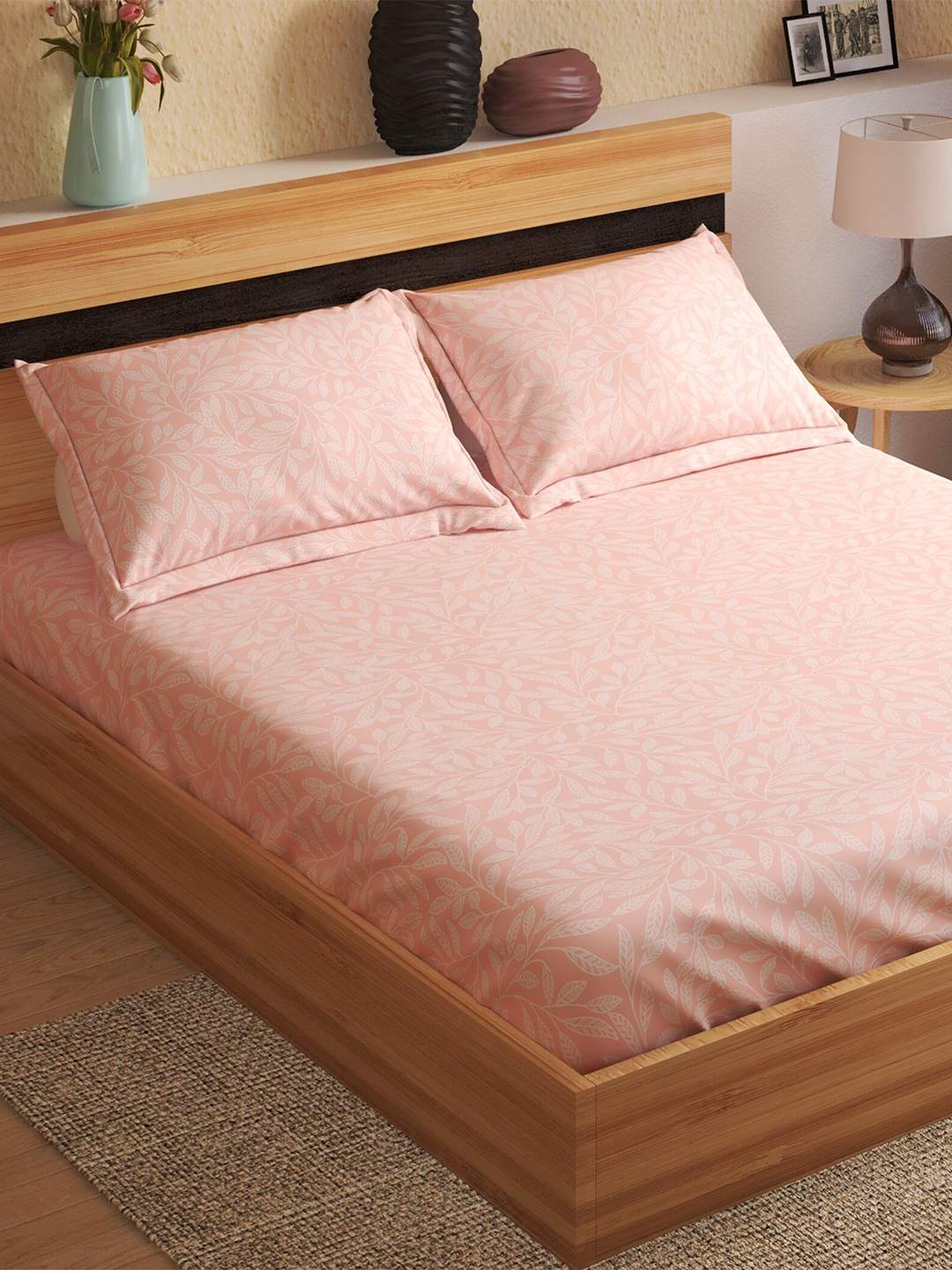 Home Centre Peach-Coloured & White Floral 144 TC Cotton King Bedsheet & 2 Pillow Covers
Home Centre Peach-Coloured & White Floral 144 TC Cotton King Bedsheet & 2 Pillow Covers