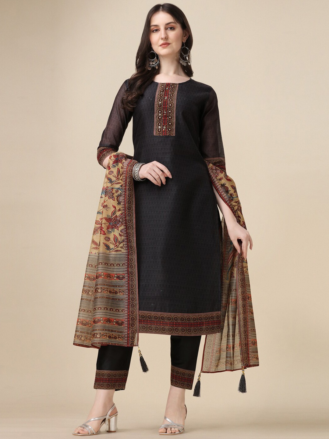 Berrylicious Ethnic Printed Beads Sequined Chanderi Cotton Kurta with Trousers & Dupatta, Black
Berrylicious Ethnic Printed Beads Sequined Chanderi Cotton Kurta with Trousers & Dupatta, Black