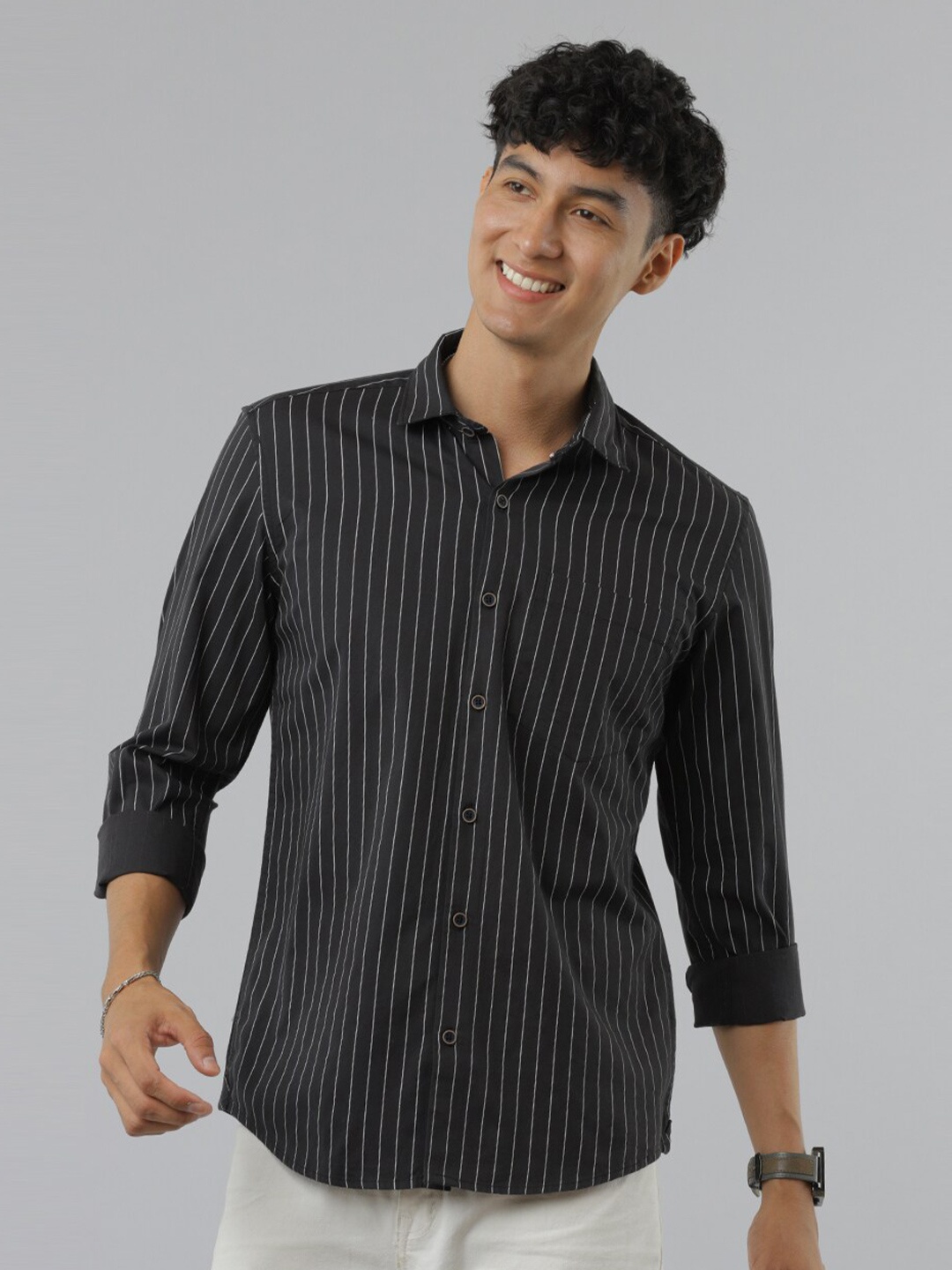 FOGA New Vertical Striped Spread Collar Twill Pure Cotton Casual Shirt, Black
FOGA New Vertical Striped Spread Collar Twill Pure Cotton Casual Shirt, Black