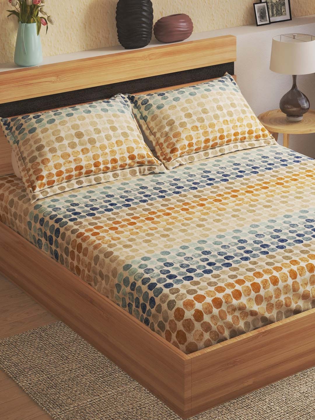 Home Centre Yellow Geometric 144 TC Fitted Cotton Queen Bedsheet with 2 Pillow Covers
Home Centre Yellow Geometric 144 TC Fitted Cotton Queen Bedsheet with 2 Pillow Covers