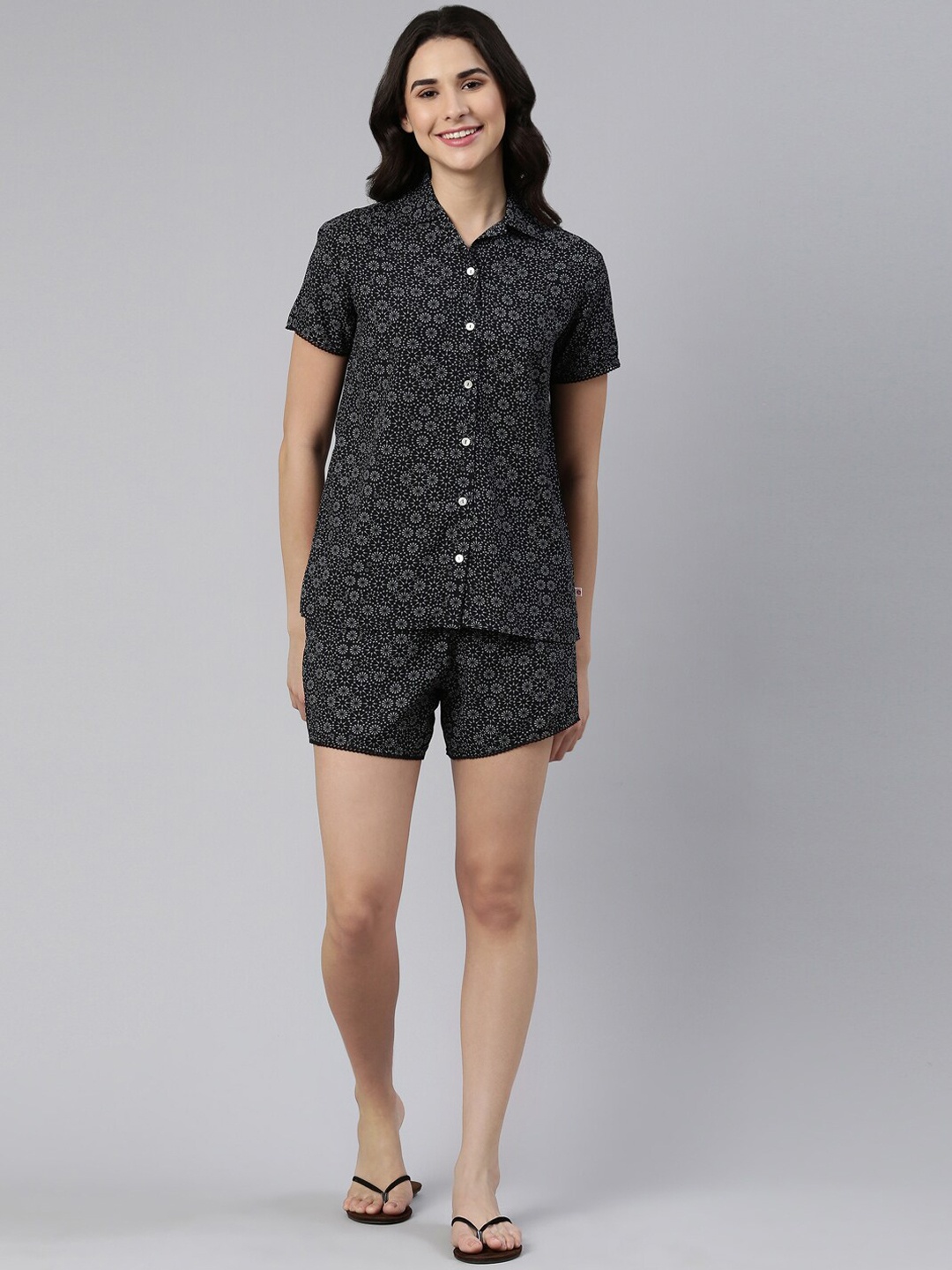 Enamor Ethnic Motifs Printed Slounge Shirt and Shorts Set with Scallop Lace Trim, Black
Enamor Ethnic Motifs Printed Slounge Shirt and Shorts Set with Scallop Lace Trim, Black