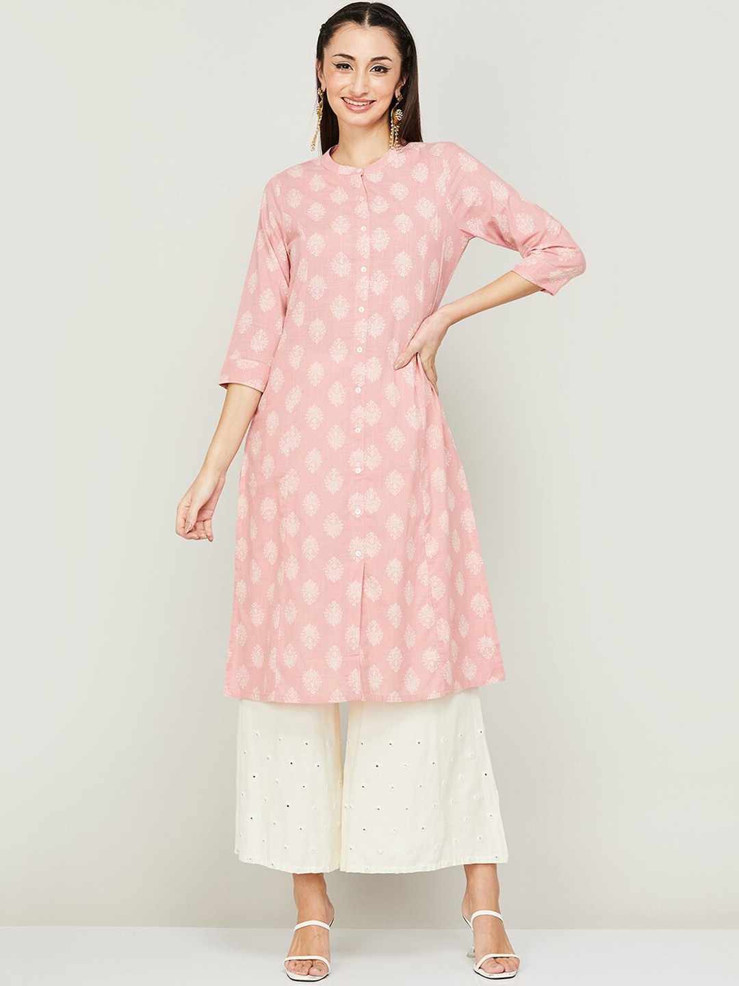 Melange by Lifestyle Band Collar Ethnic Motifs Printed Pure Cotton A-Line Kurta, Pink
Melange by Lifestyle Band Collar Ethnic Motifs Printed Pure Cotton A-Line Kurta, Pink