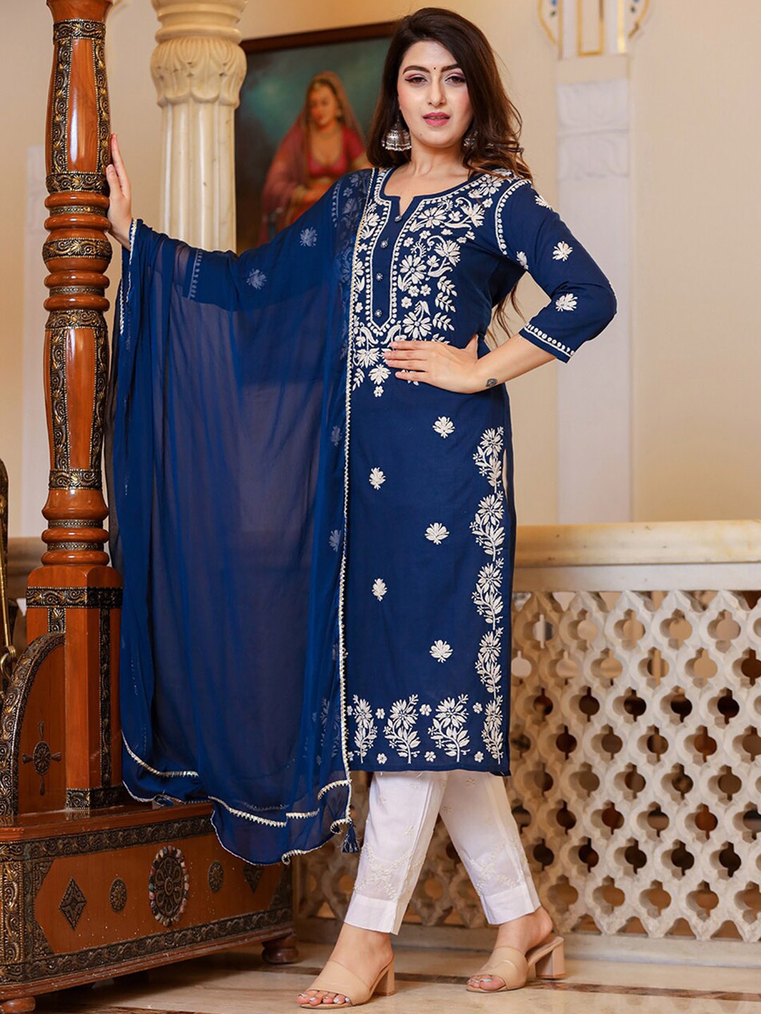 KAAJH Ethnic Motifs Embroidered Chikankari Pure Cotton Kurta with Trousers & With Dupatta, Navy blue
KAAJH Ethnic Motifs Embroidered Chikankari Pure Cotton Kurta with Trousers & With Dupatta, Navy blue
