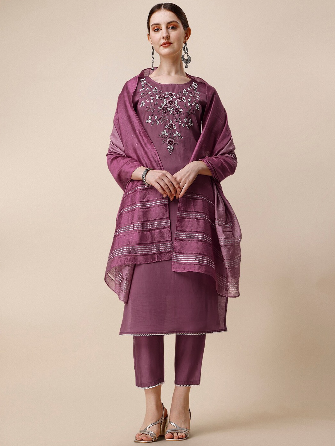 Berrylicious Yoke Design Beads and Stones Chanderi Cotton Kurta With Trousers & Dupatta, Lavender
Berrylicious Yoke Design Beads and Stones Chanderi Cotton Kurta With Trousers & Dupatta, Lavender