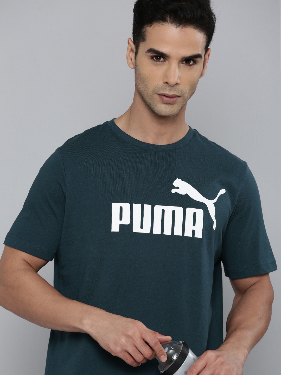 Puma Men Brand Logo Printed Pure Cotton ESS Logo Regular Fit Outdoor T-shirt, Navy blue
Puma Men Brand Logo Printed Pure Cotton ESS Logo Regular Fit Outdoor T-shirt, Navy blue