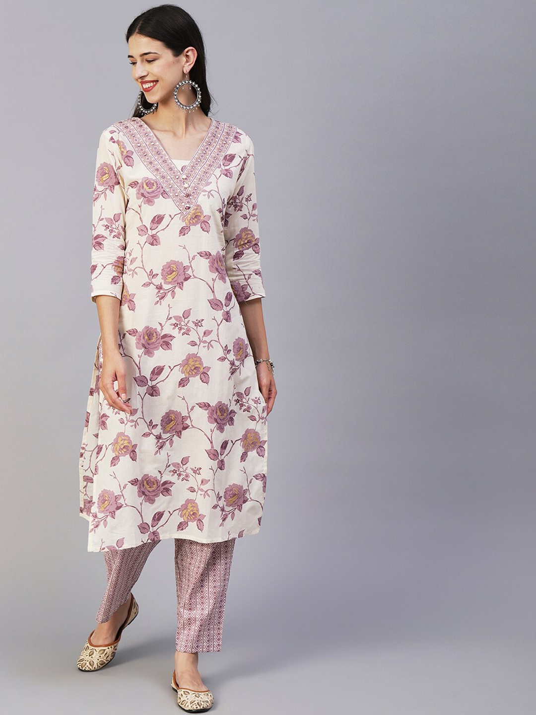 FASHOR Off White & Lavender Floral Printed Mirror Work Pure Cotton Kurta with Trousers
FASHOR Off White & Lavender Floral Printed Mirror Work Pure Cotton Kurta with Trousers