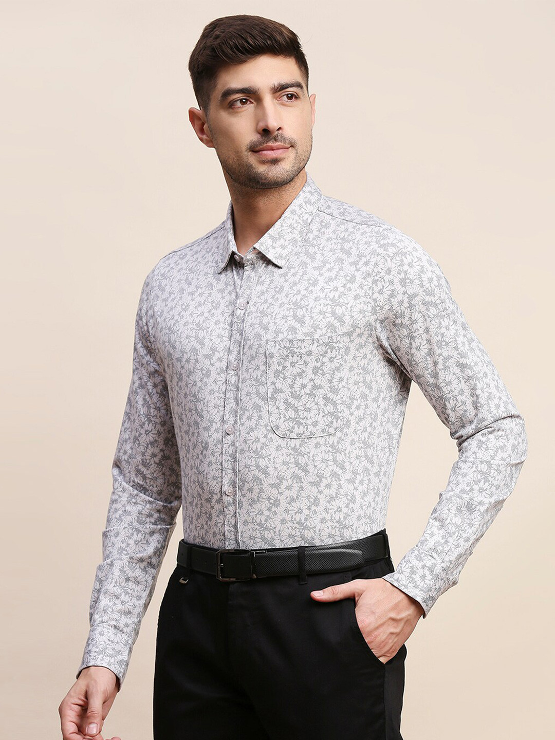 INVICTUS Original Fit Floral Printed Knit Formal Shirt, White 
INVICTUS Original Fit Floral Printed Knit Formal Shirt, White