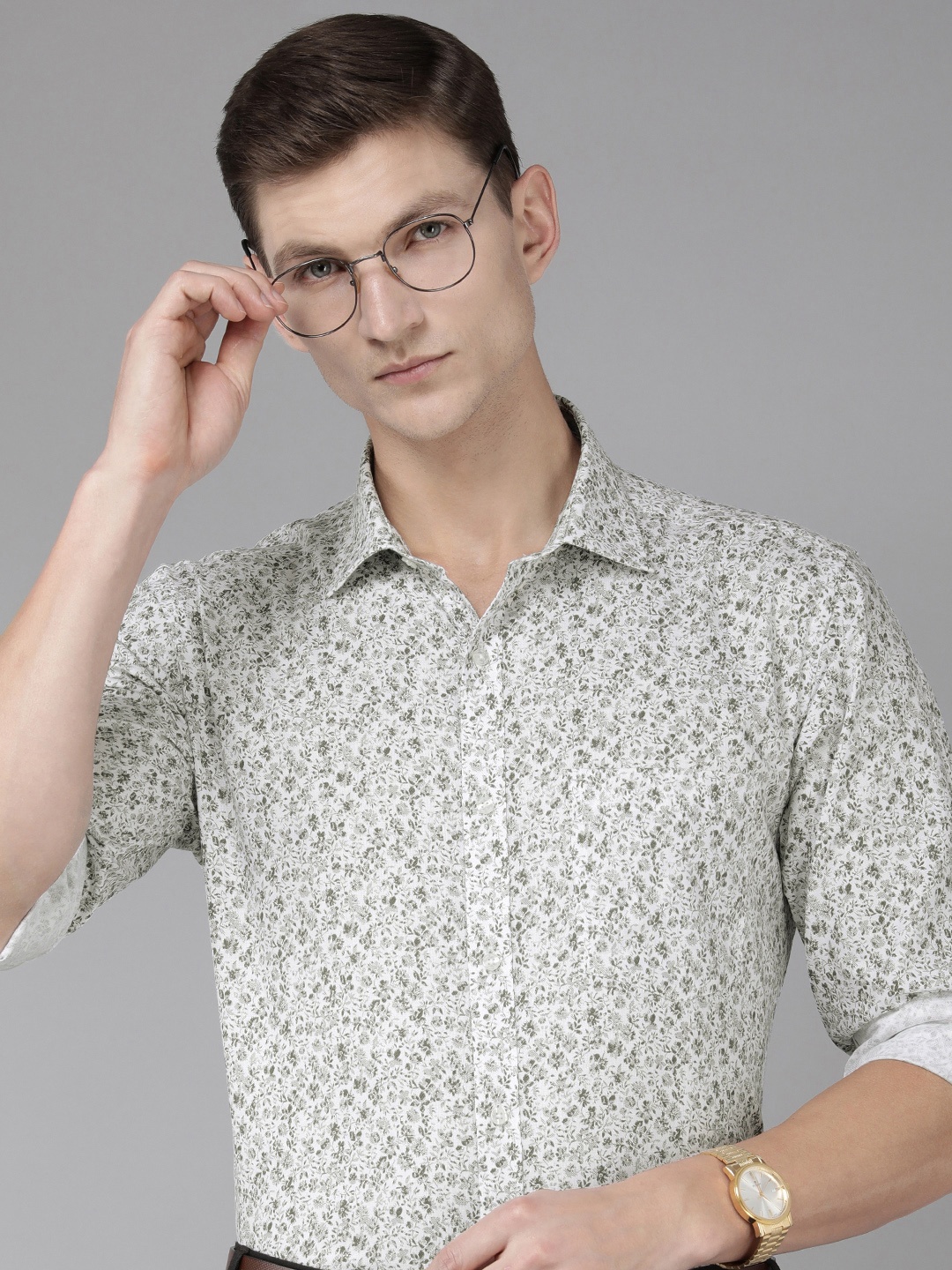 Park Avenue Men Slim Fit Floral Printed Pure Cotton Formal Shirt, Green