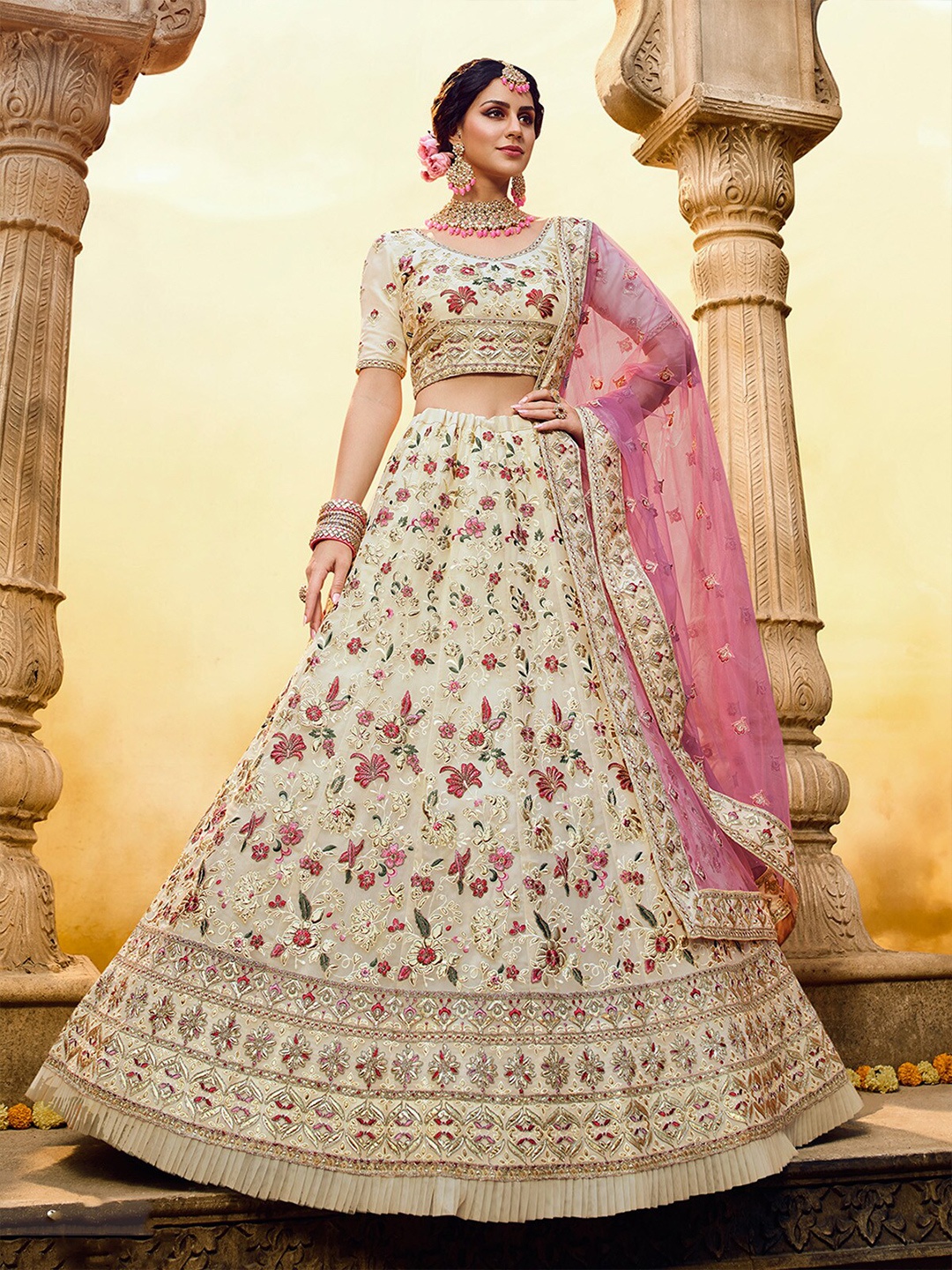 ODETTE Embroidered Sequinned Semi-Stitched Lehenga & Unstitched Blouse With Dupatta, White
ODETTE Embroidered Sequinned Semi-Stitched Lehenga & Unstitched Blouse With Dupatta, White